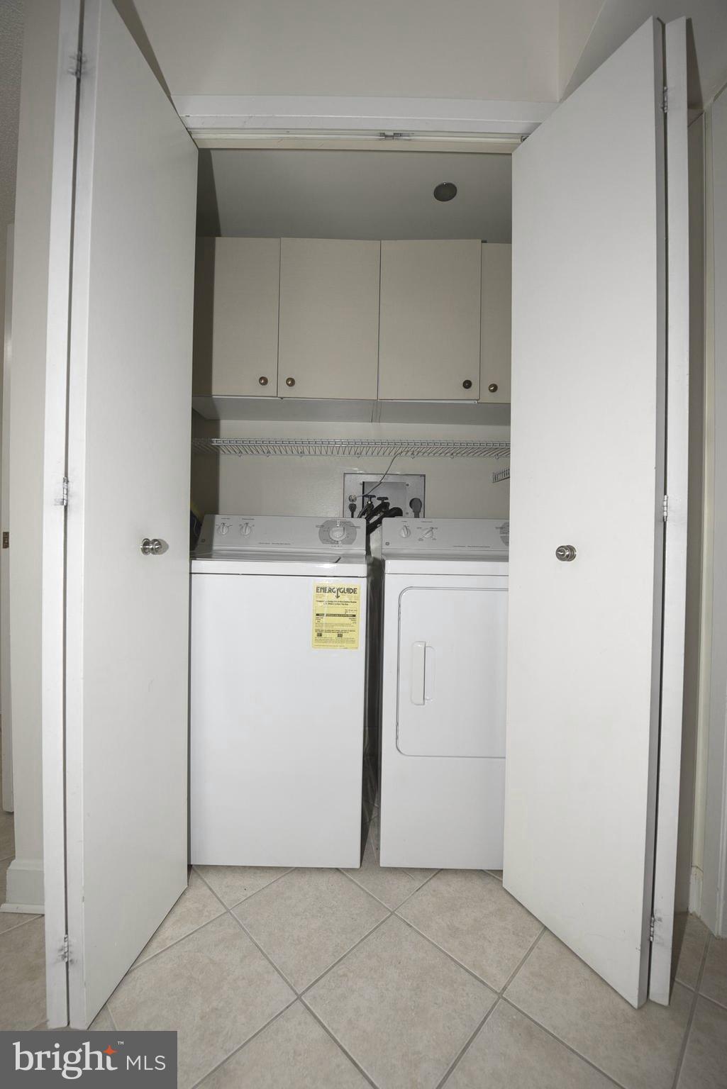 CRYSTAL GATEWAY - Residential Lease