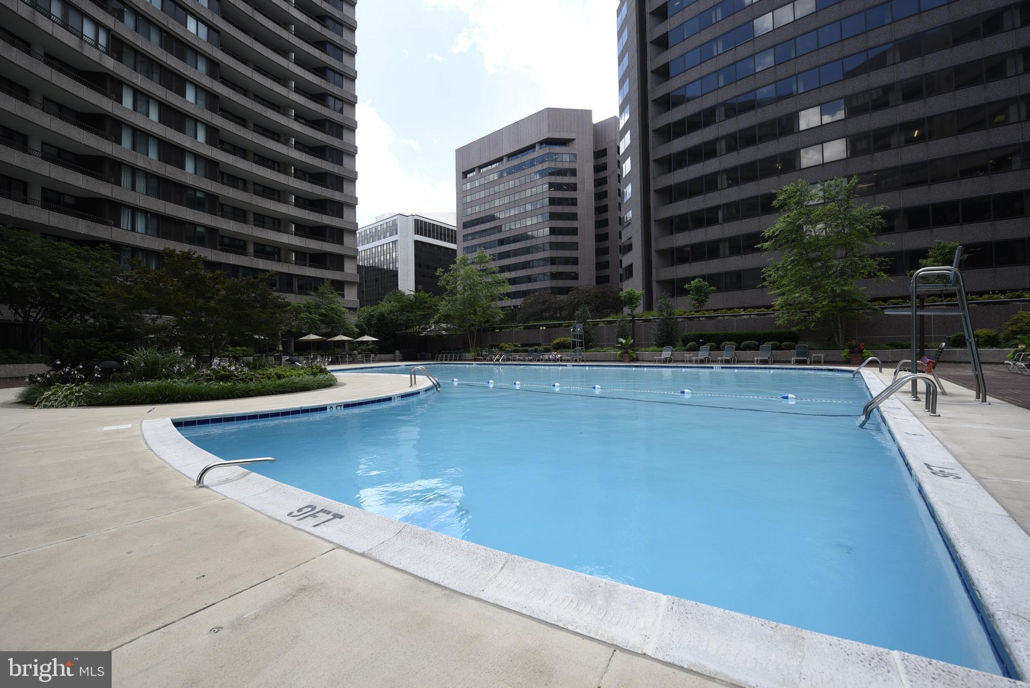 CRYSTAL GATEWAY - Residential Lease