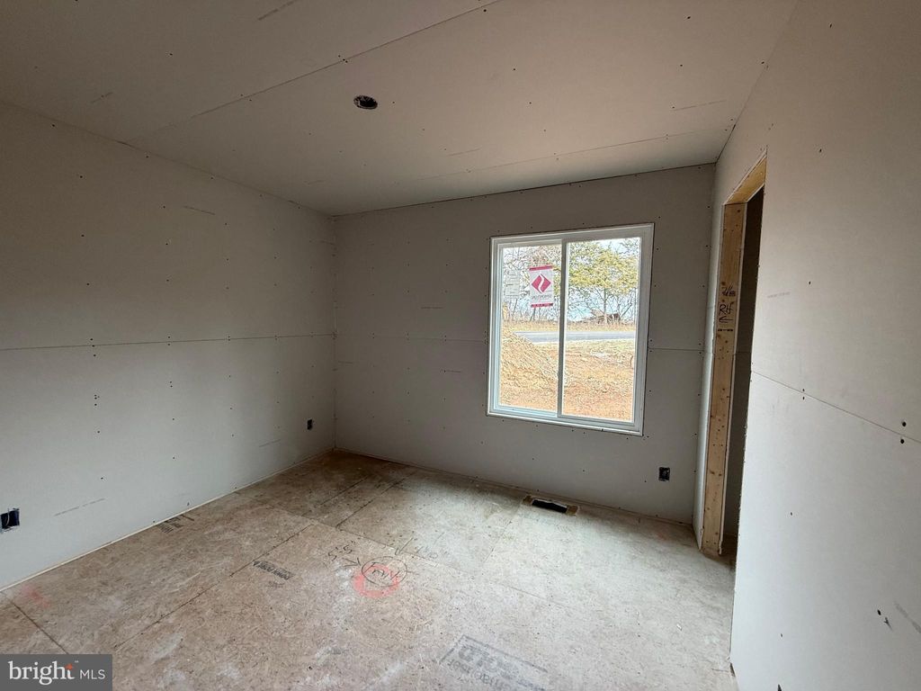 listing image 70