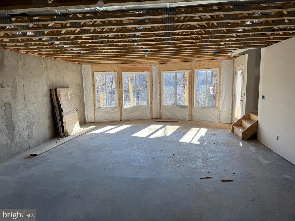 listing image 52