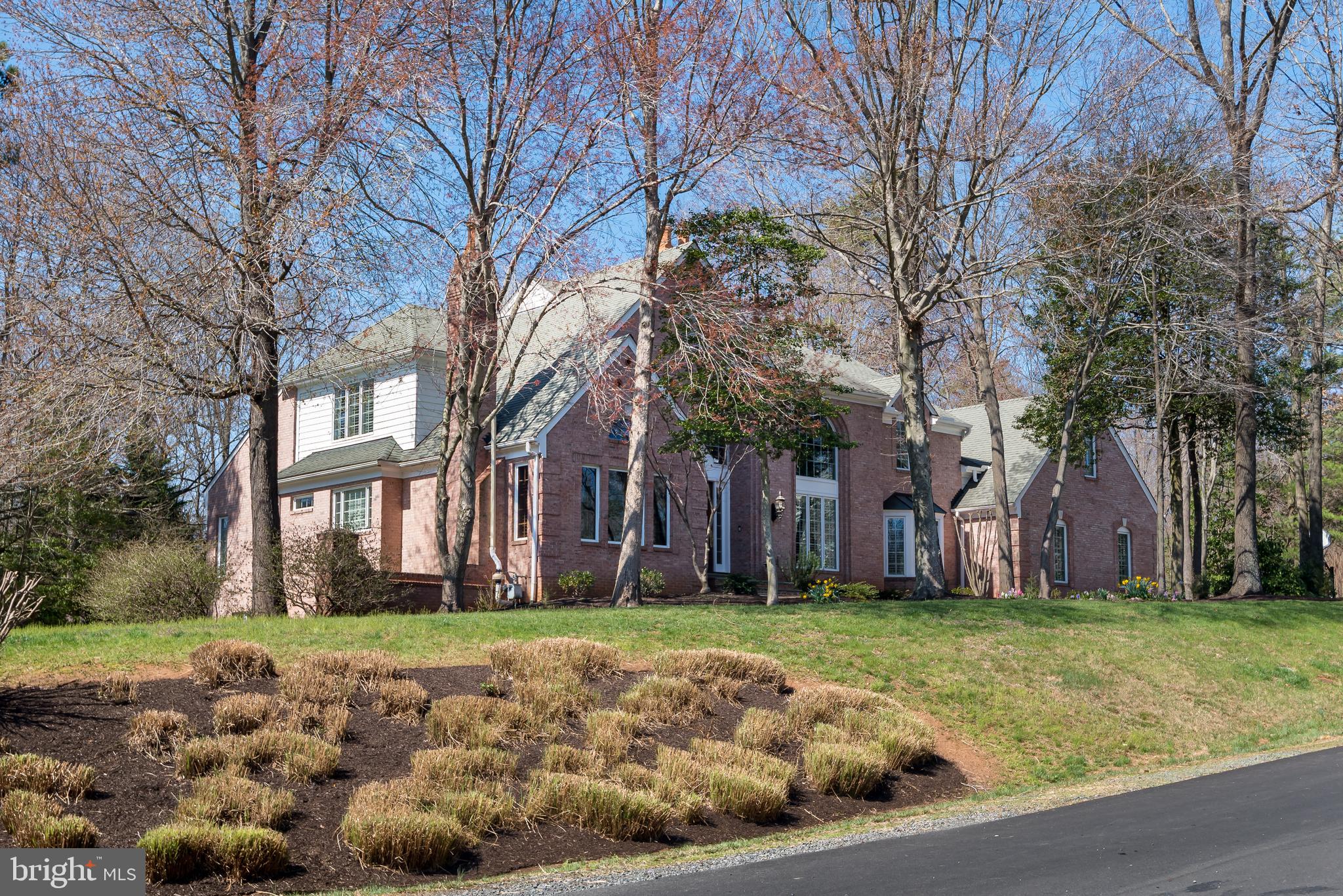 HANNAH HILLS - Residential