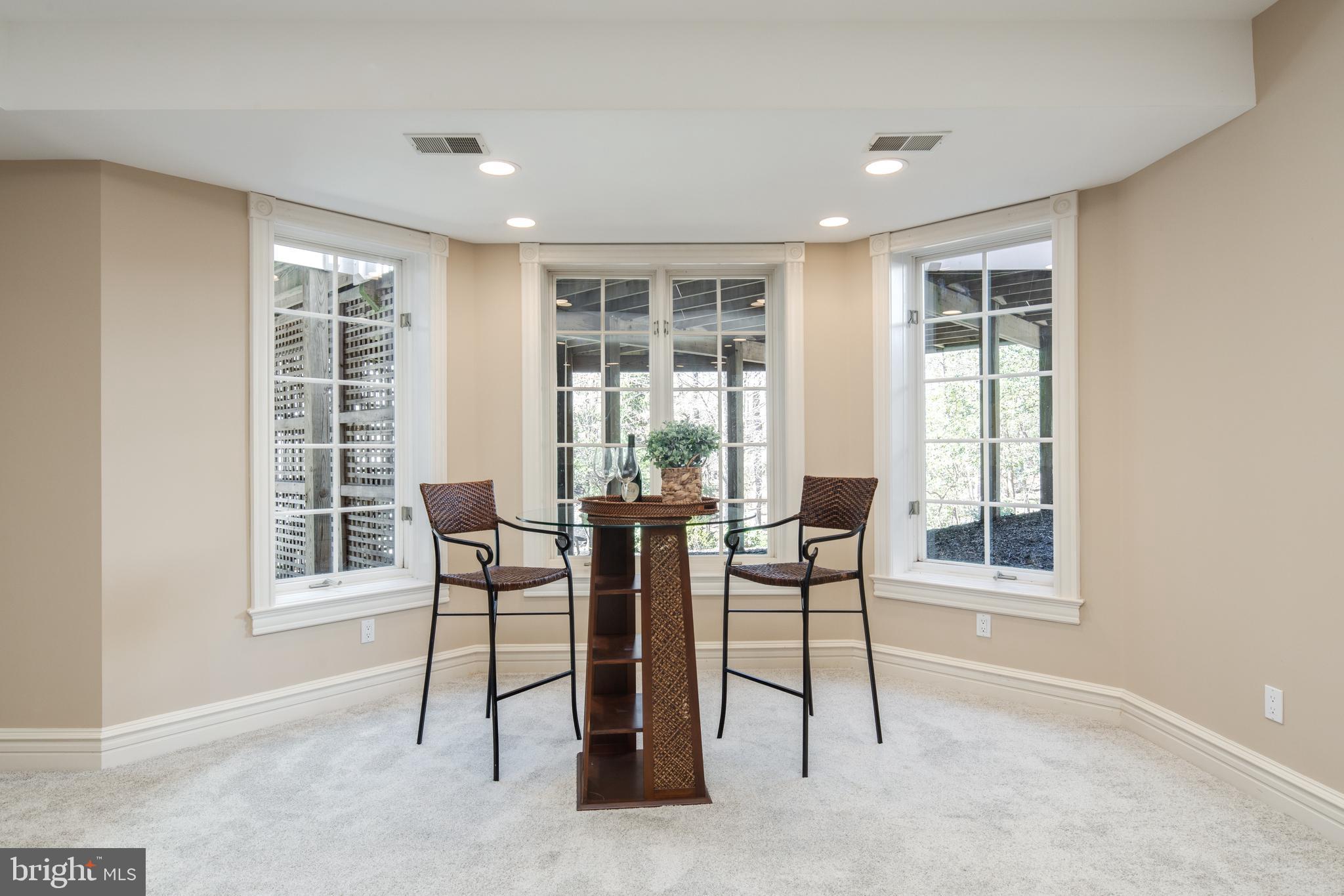 HANNAH HILLS - Residential