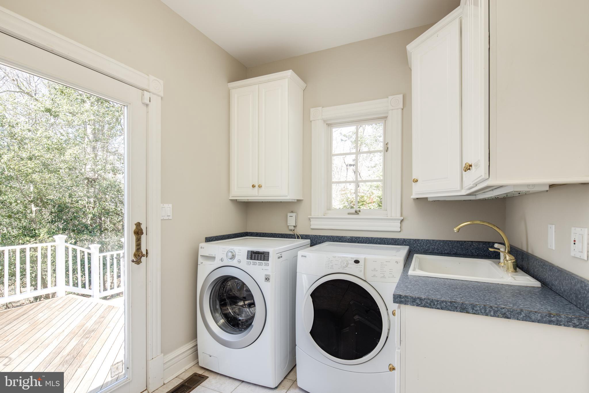 HANNAH HILLS - Residential