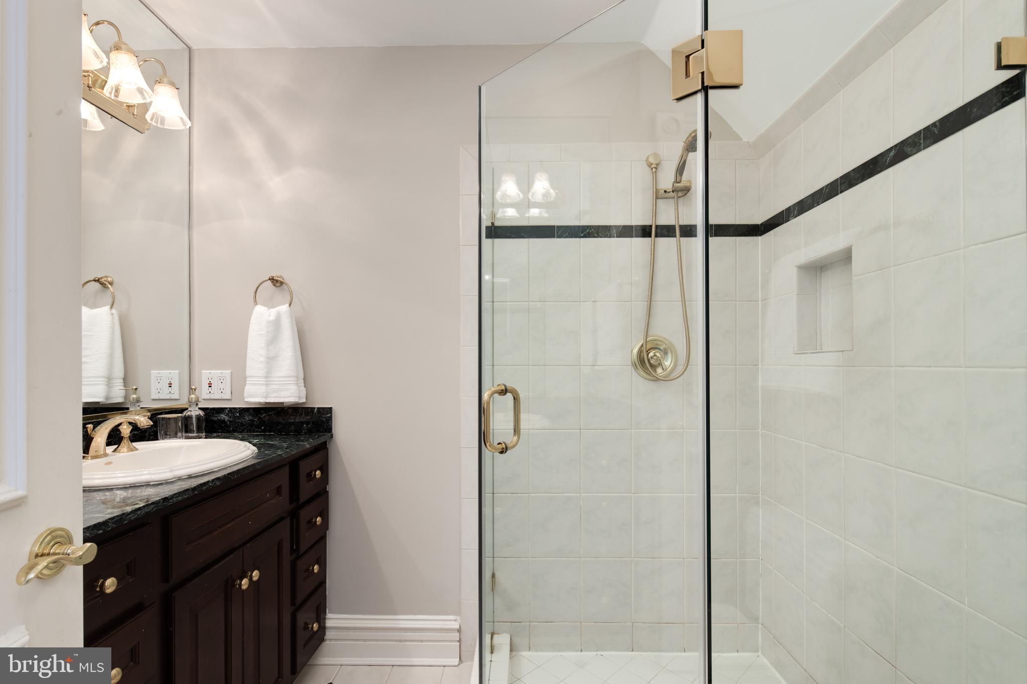 HANNAH HILLS - Residential