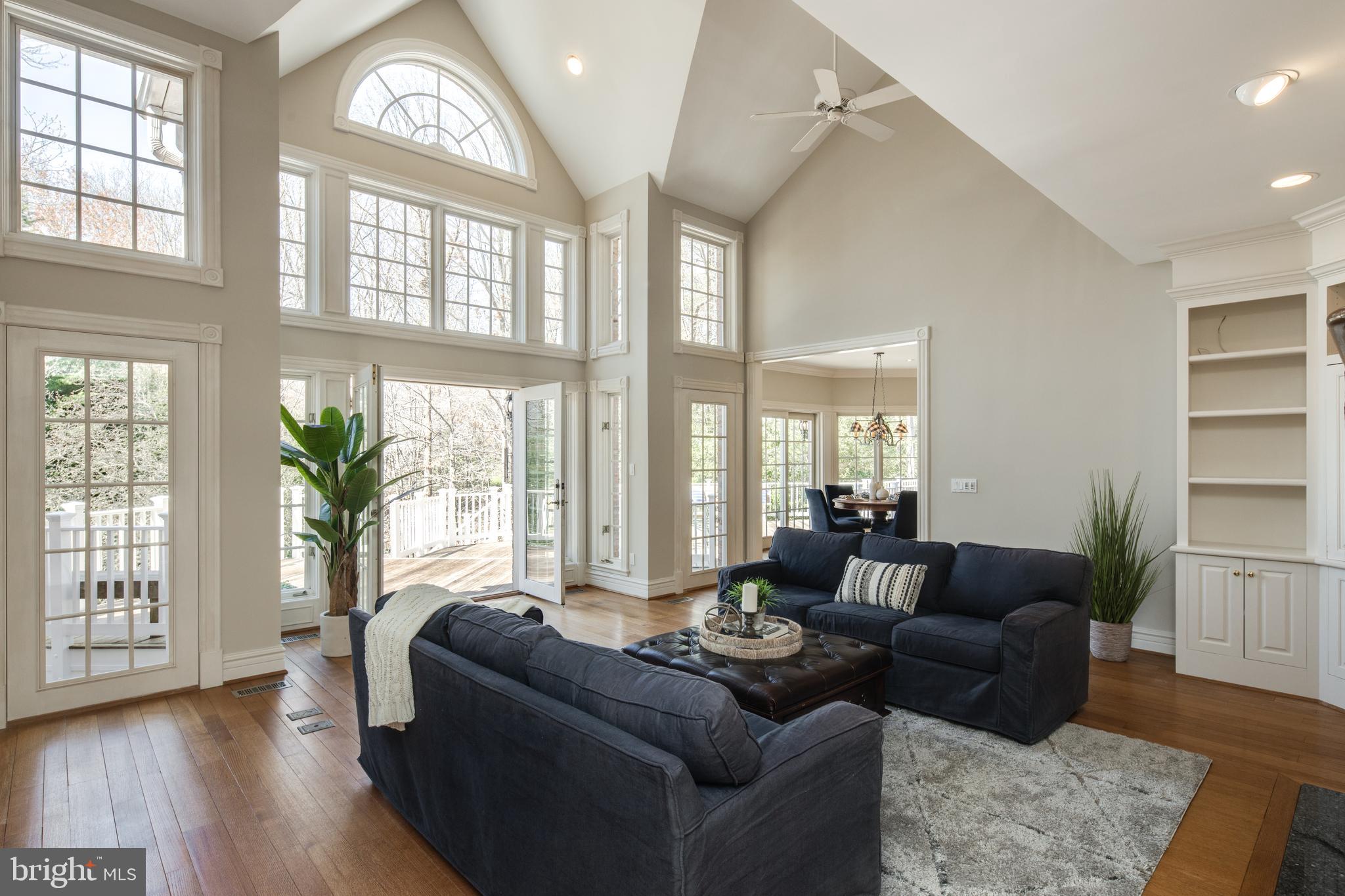 HANNAH HILLS - Residential