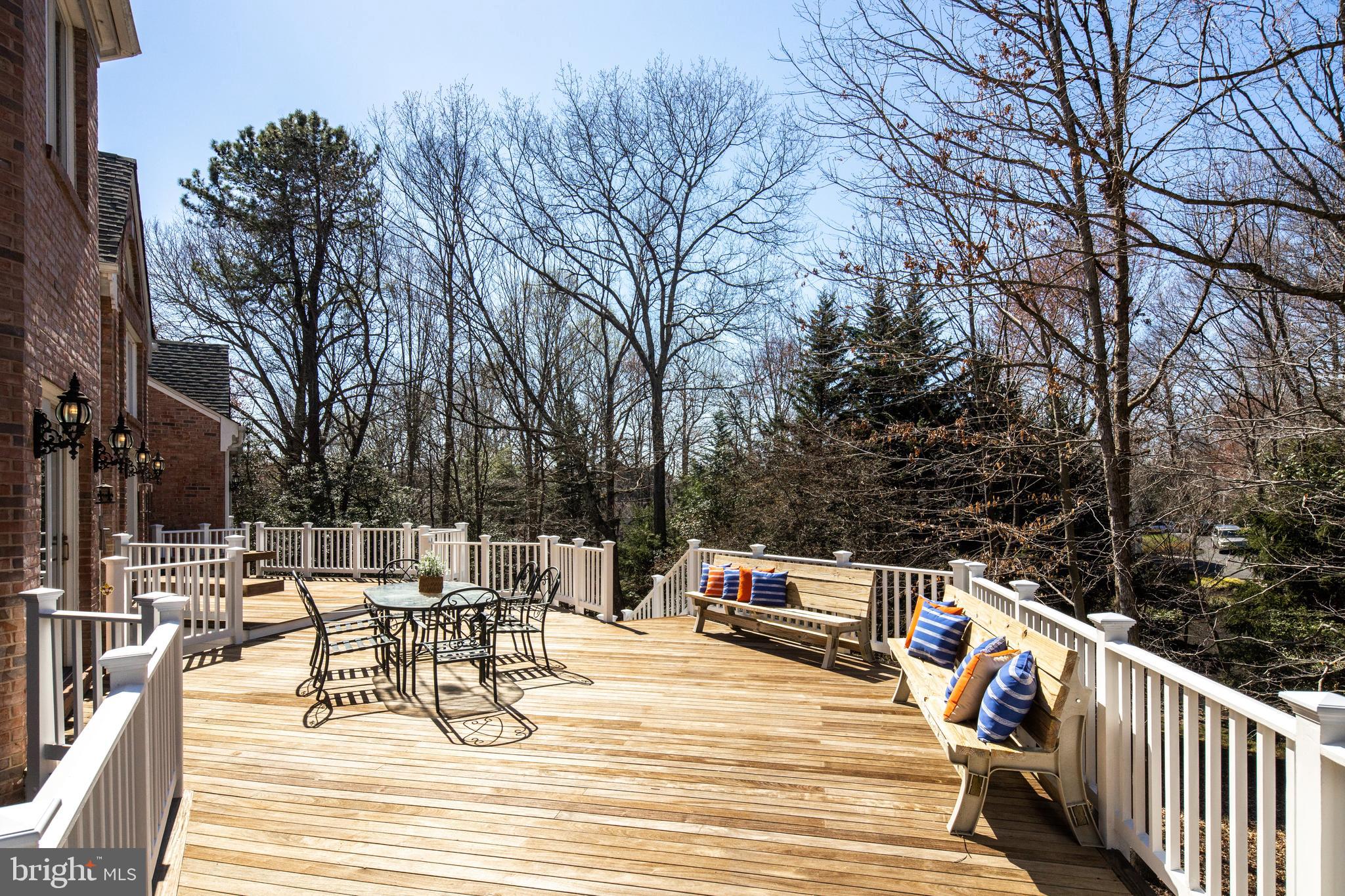 HANNAH HILLS - Residential