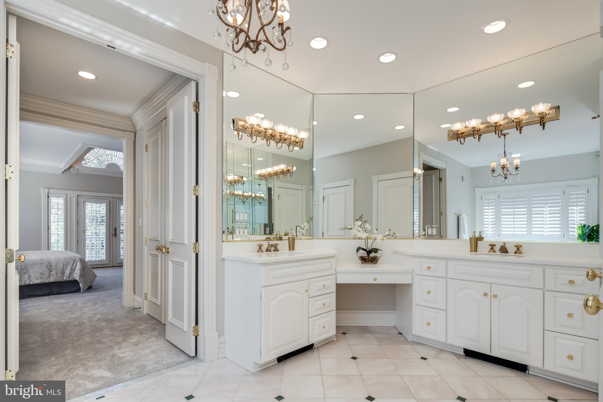 HANNAH HILLS - Residential