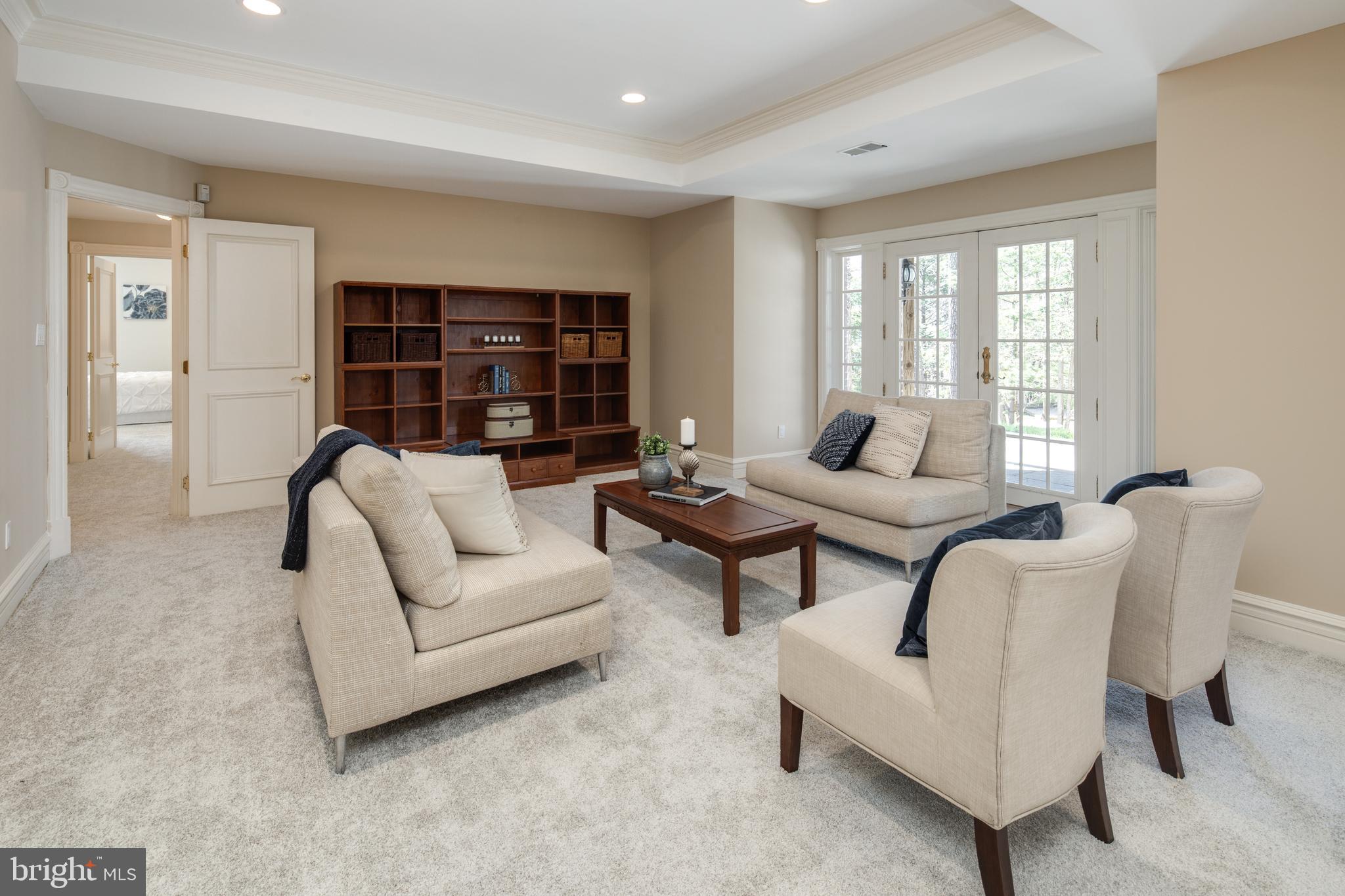 HANNAH HILLS - Residential