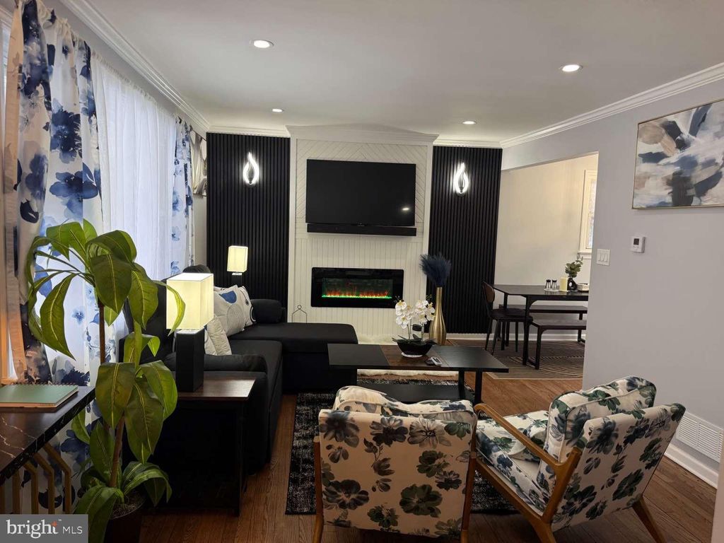 Photo of 54 Meriline Avenue, LAWRENCE TOWNSHIP, NJ 08648 (MLS # NJME2072794)