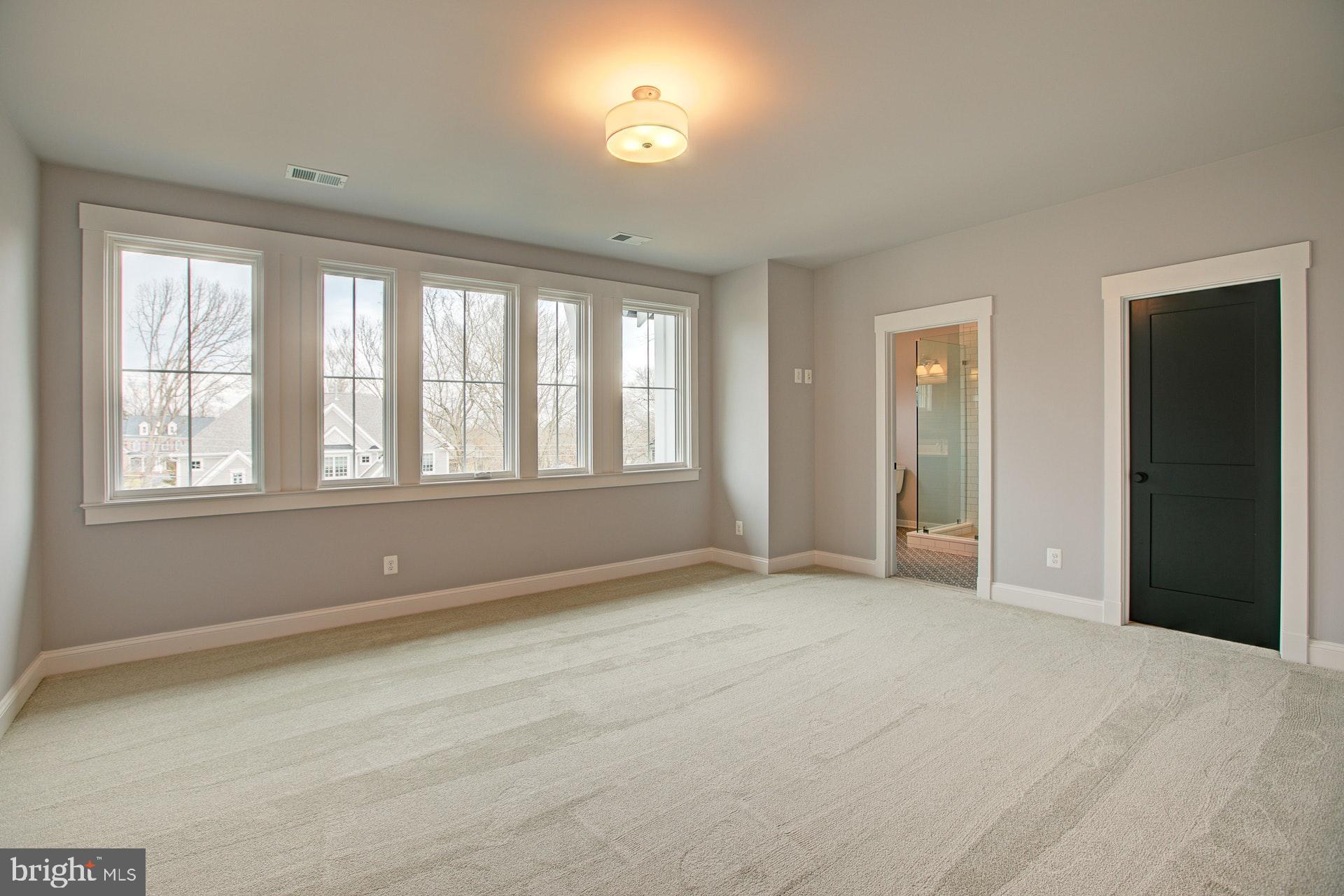 OLD DOMINION GARDENS - Residential