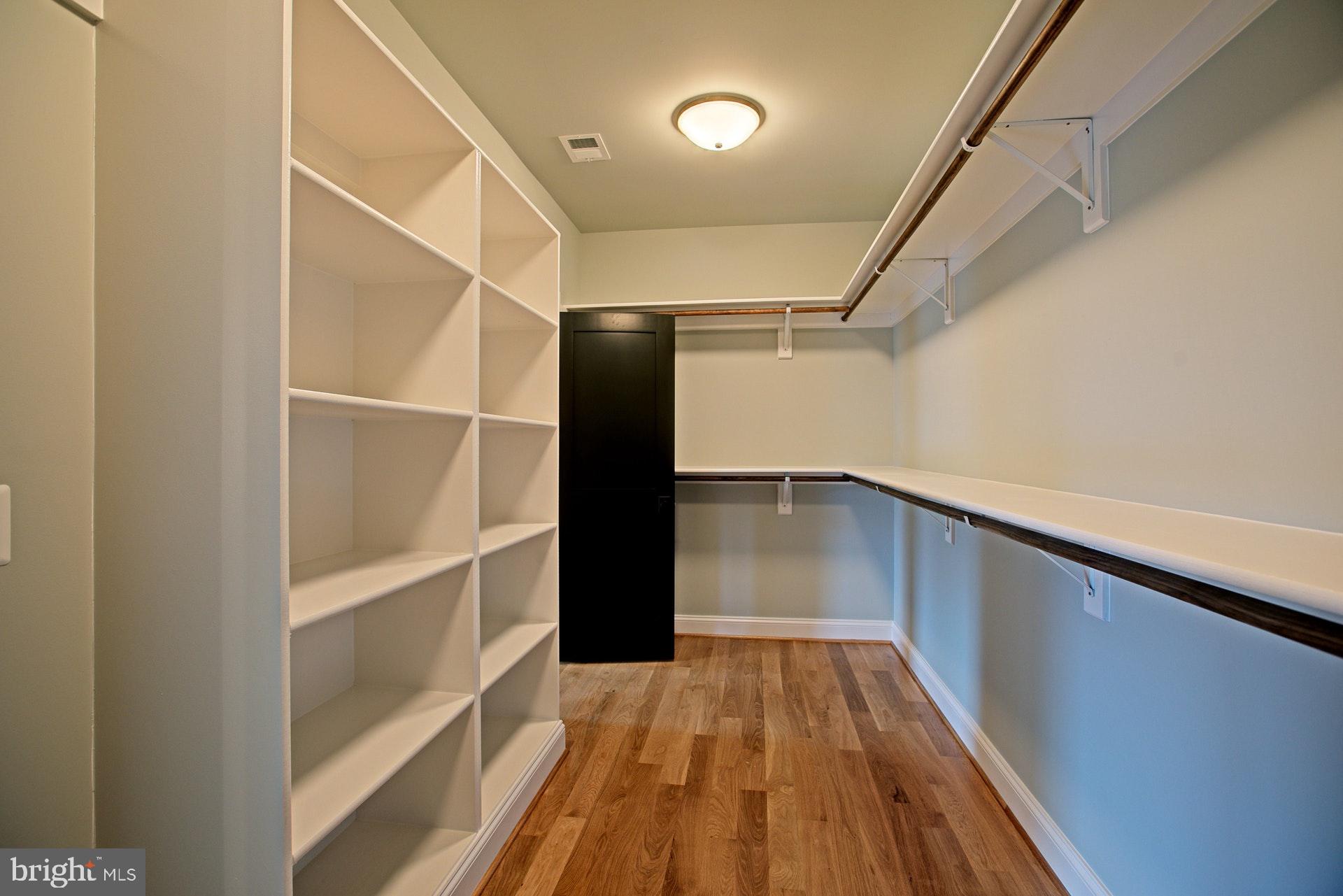 OLD DOMINION GARDENS - Residential