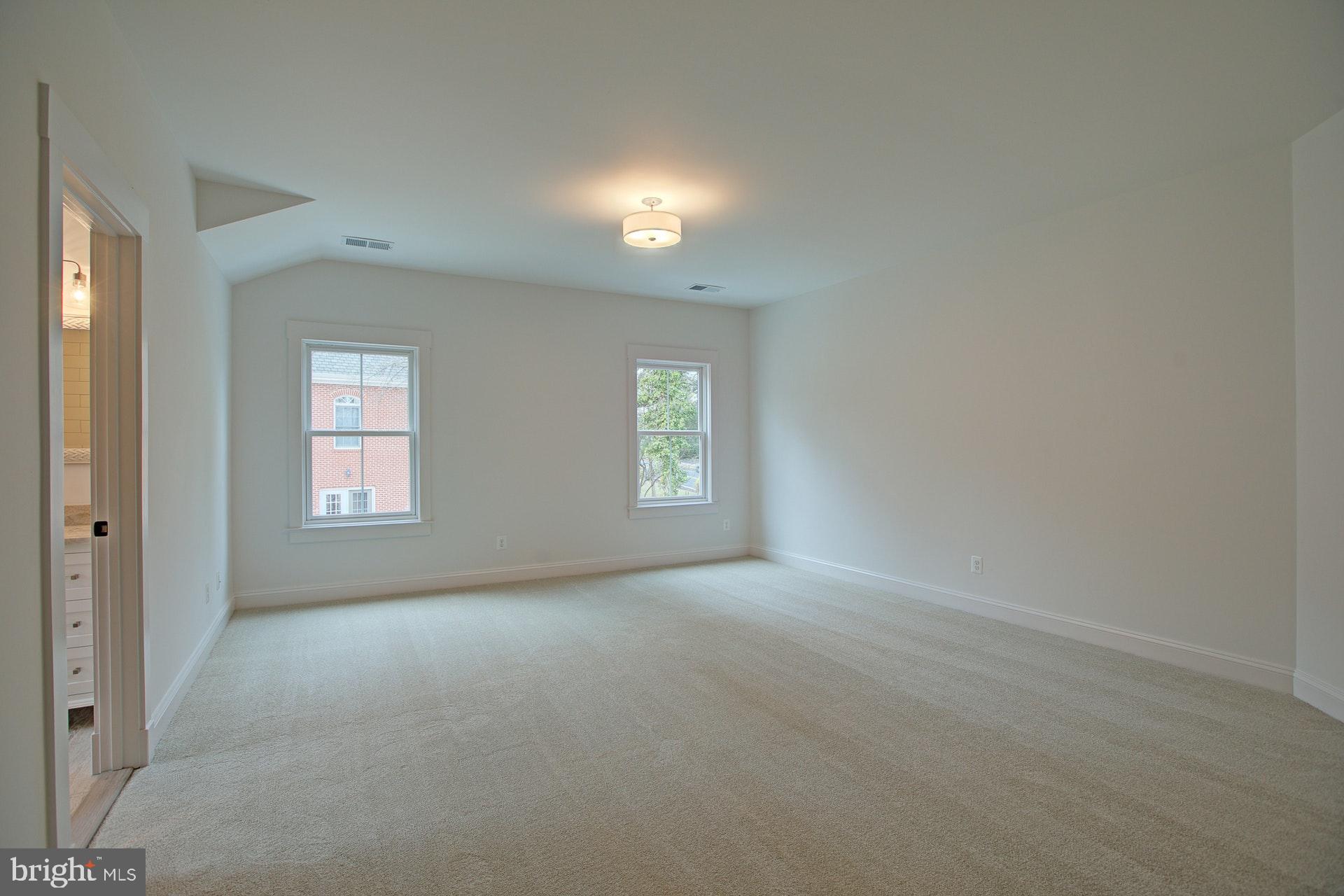 OLD DOMINION GARDENS - Residential