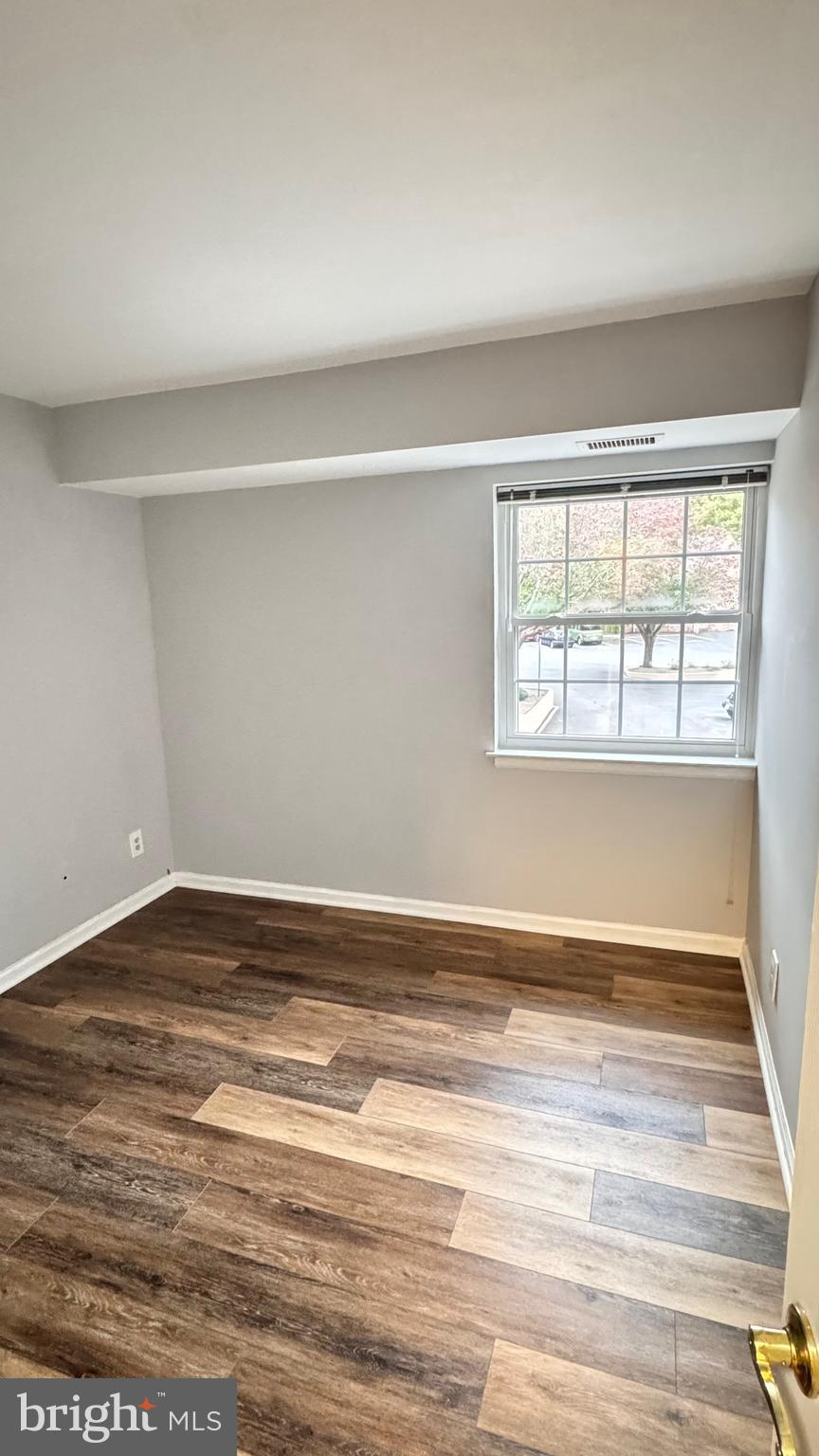 BURKE COVE - Residential Lease