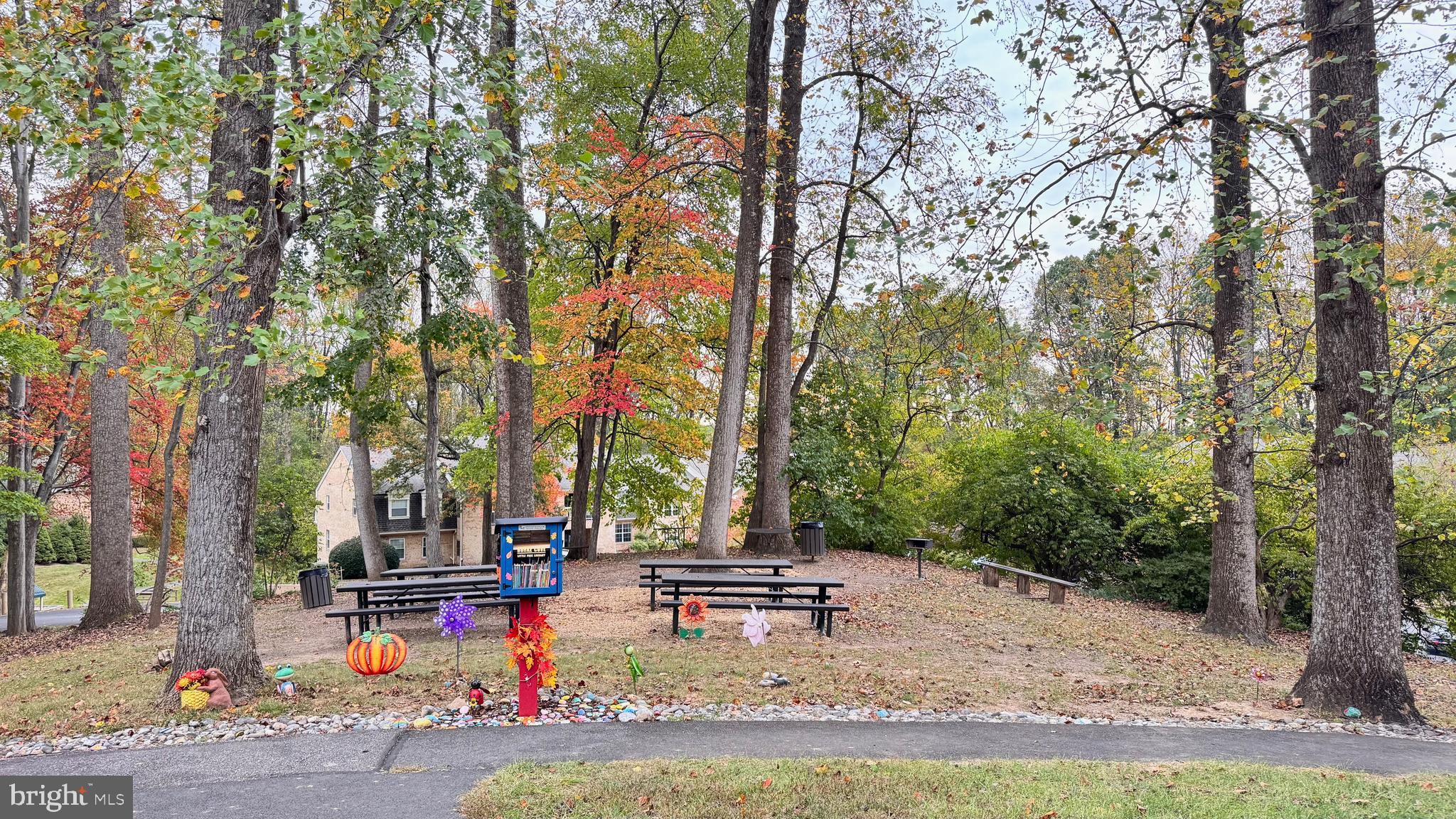 BURKE COVE - Residential Lease