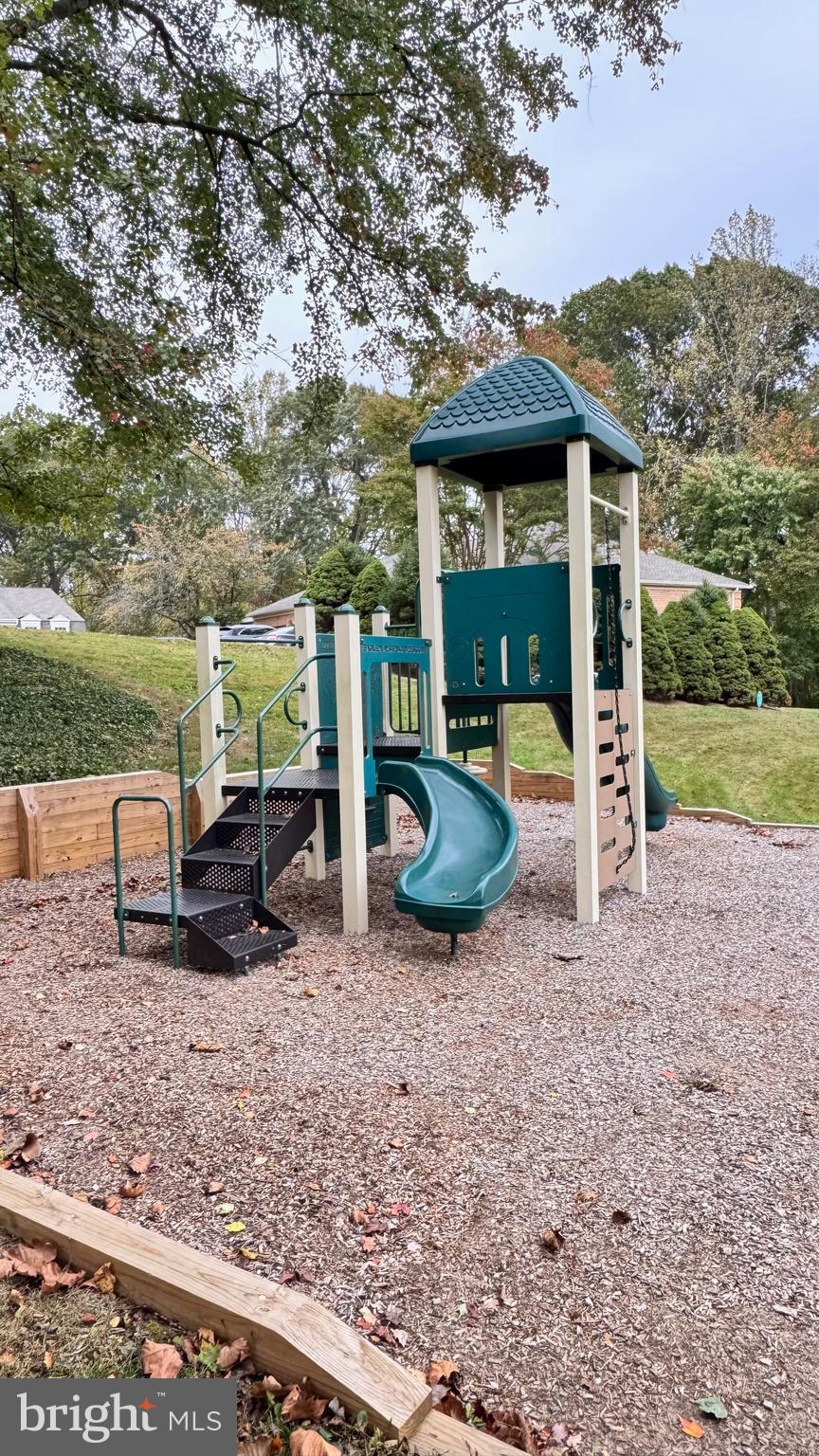 BURKE COVE - Residential Lease