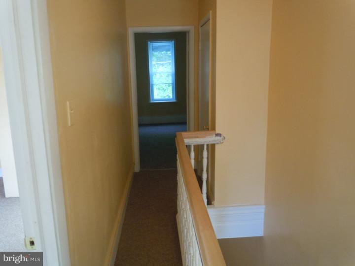 WEST OAK LANE - Residential Lease