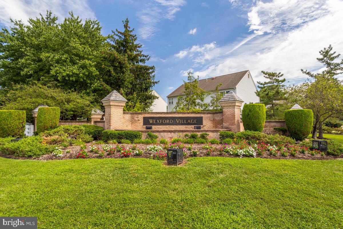 WEXFORD VILLAGE - Residential