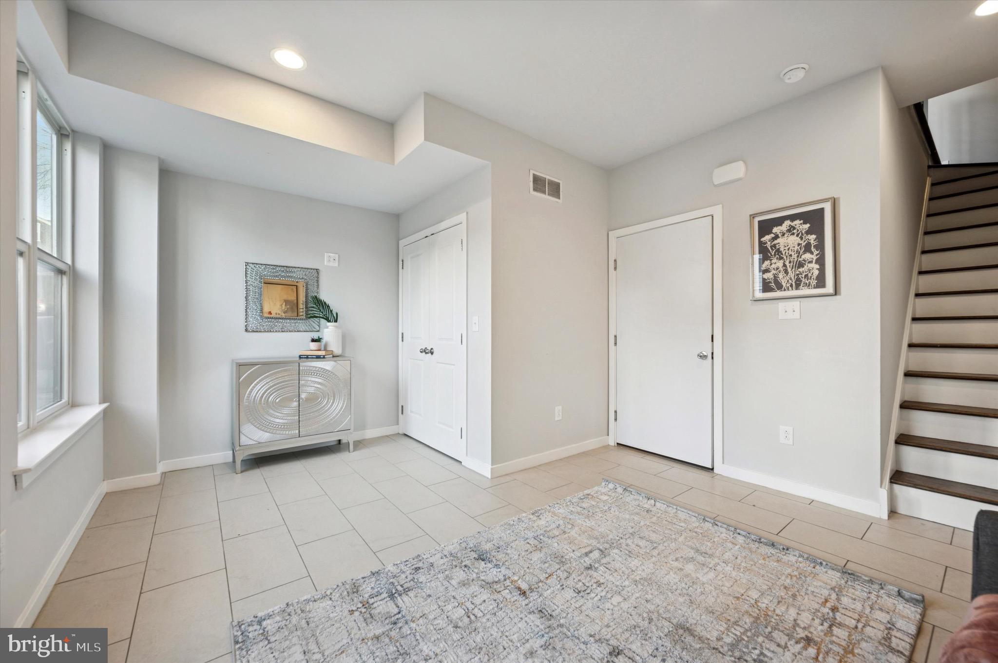 MANAYUNK - Residential