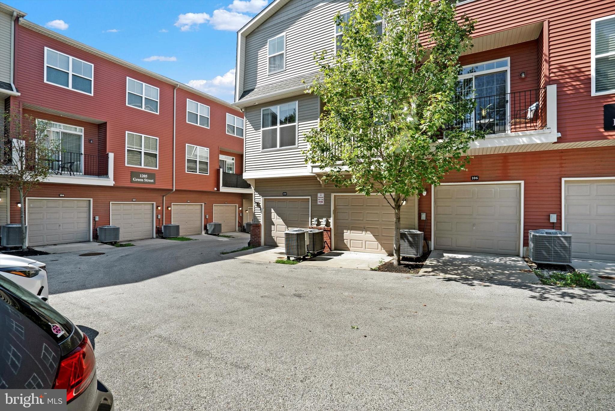 ARBOR MEWS - Residential