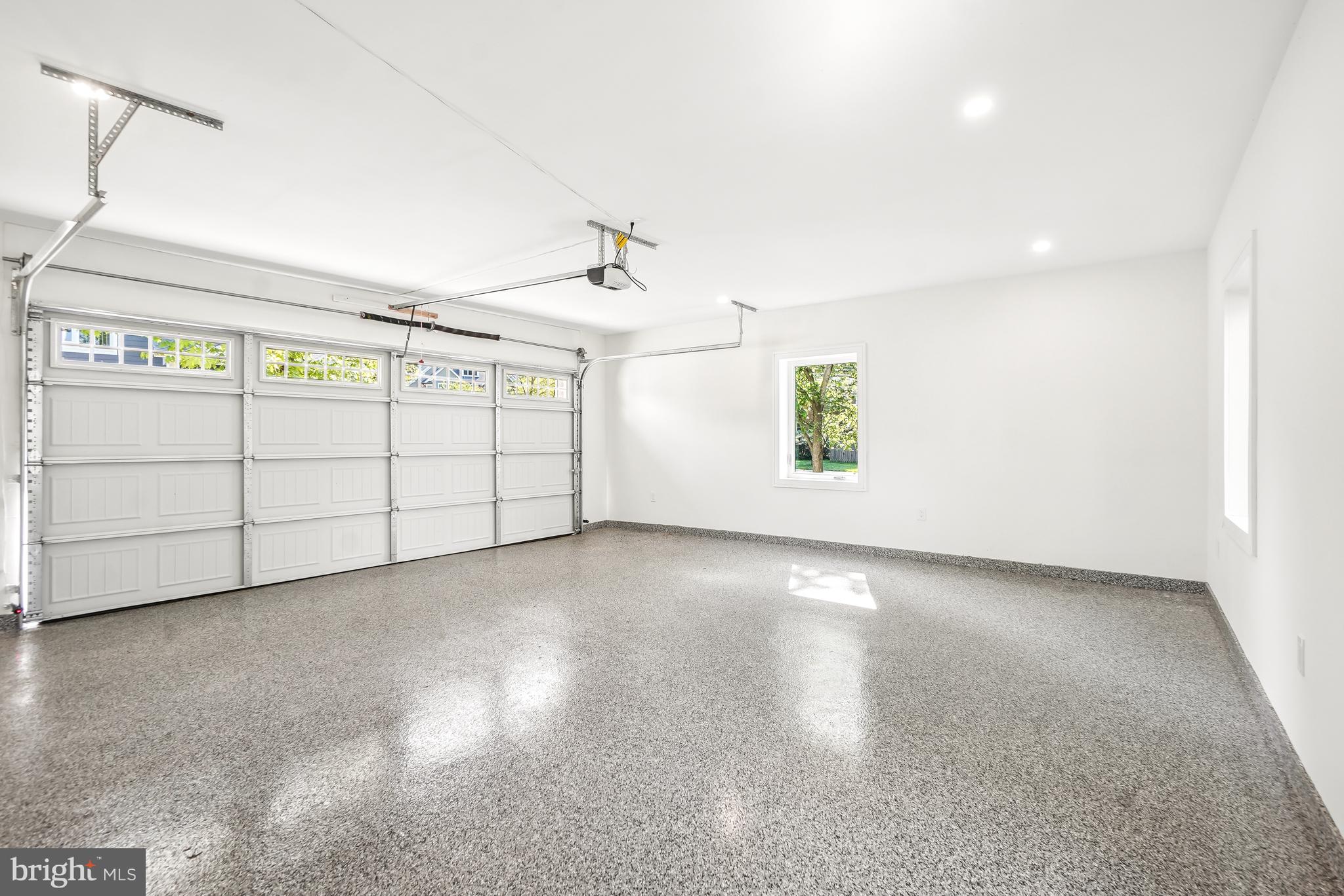KENWOOD PARK - Residential