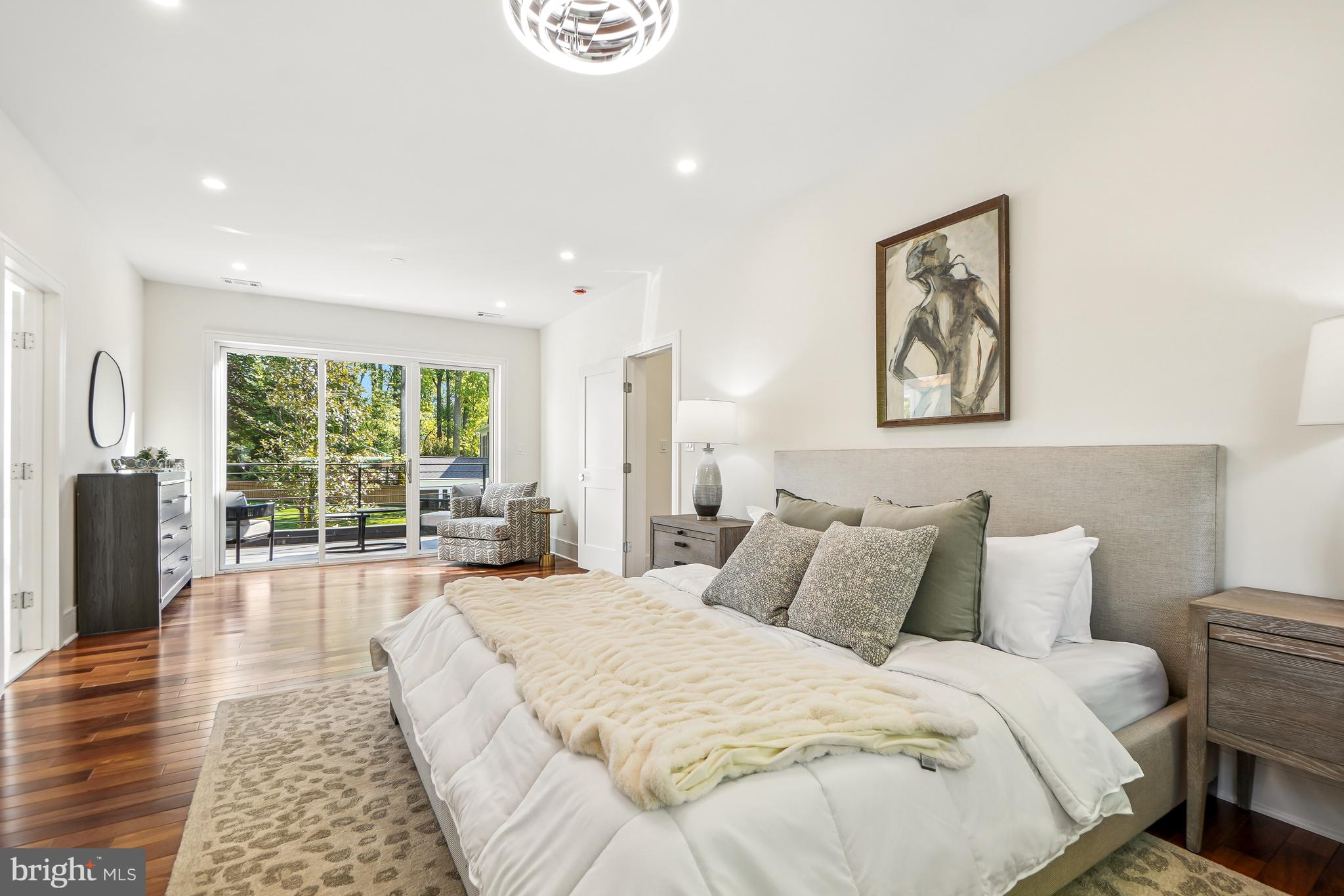 KENWOOD PARK - Residential