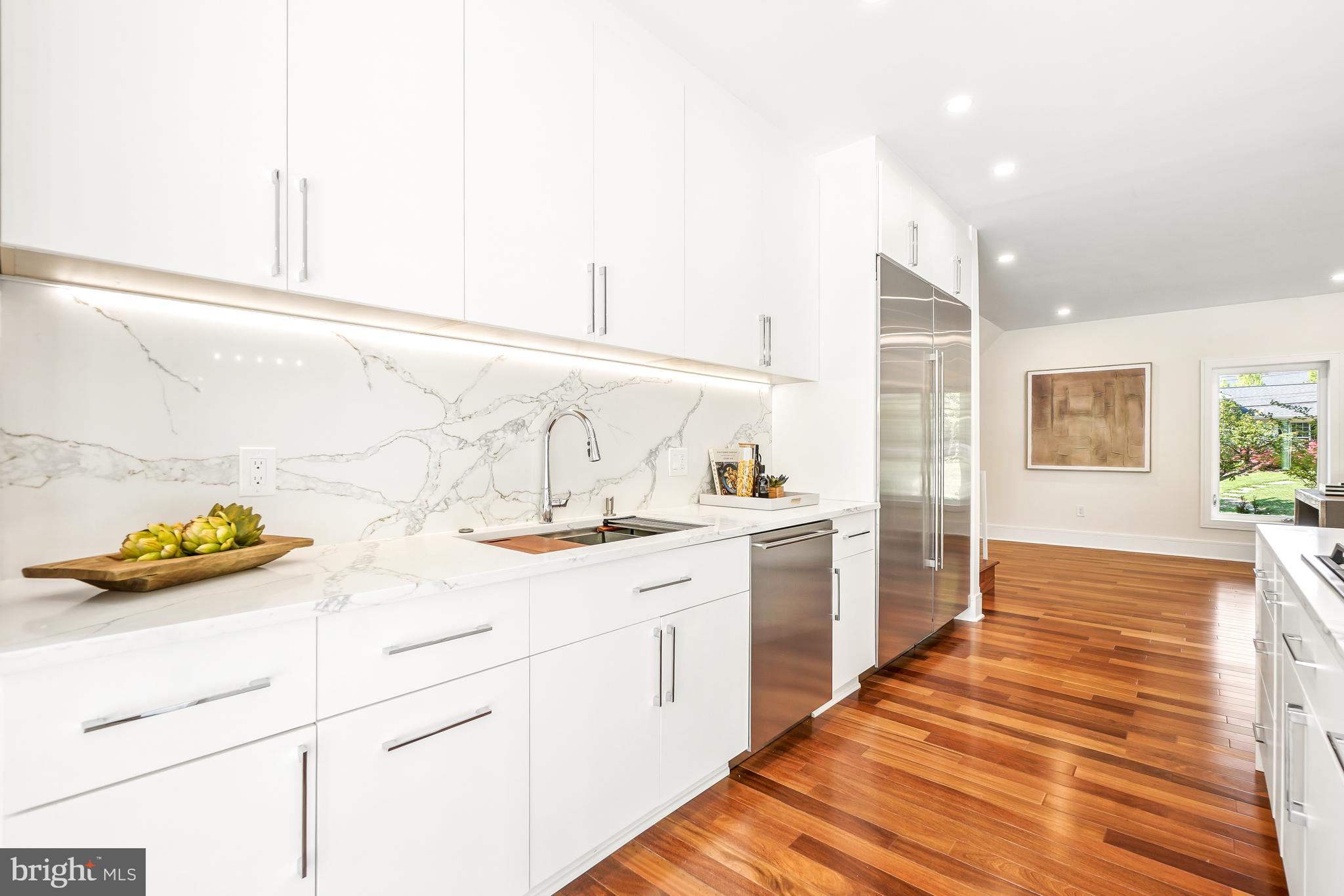 KENWOOD PARK - Residential