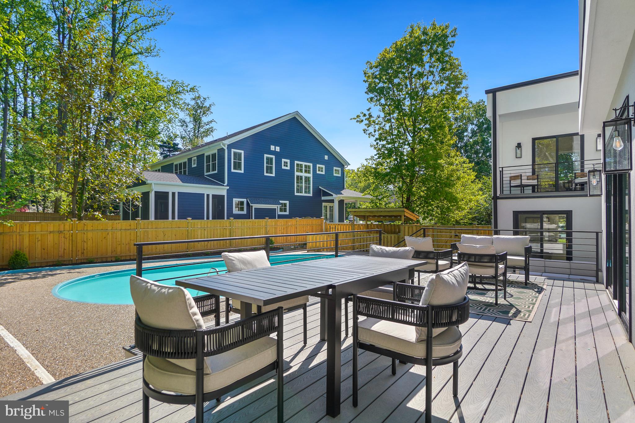 KENWOOD PARK - Residential