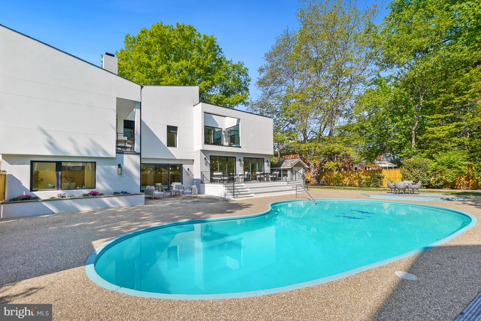 KENWOOD PARK - Residential