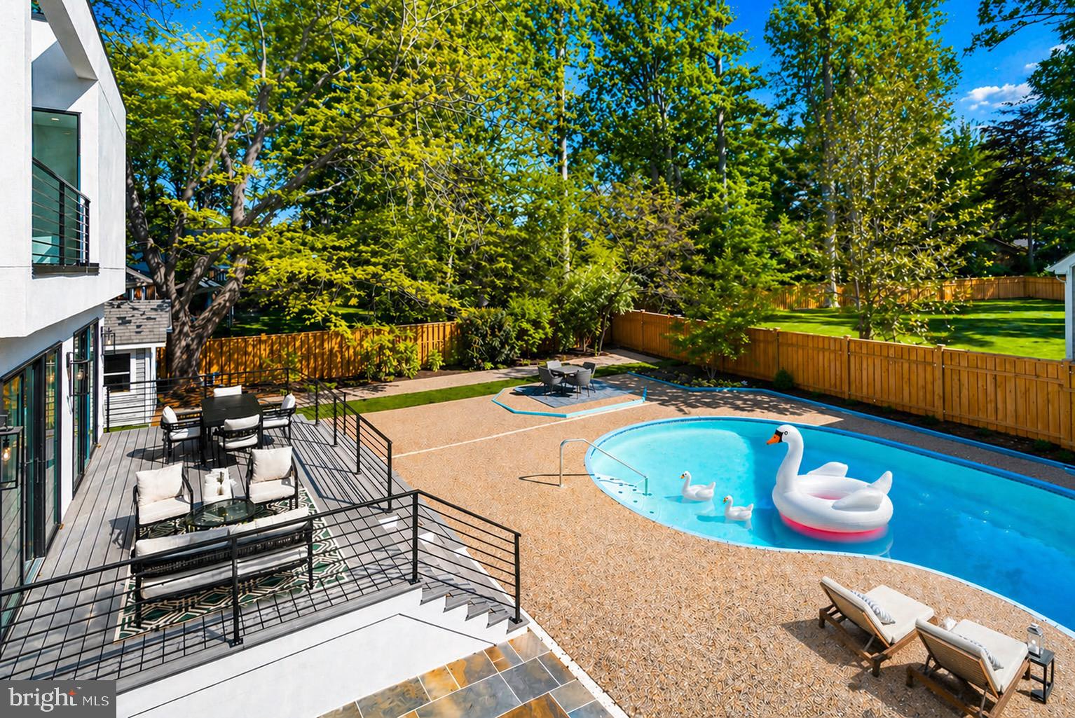 KENWOOD PARK - Residential