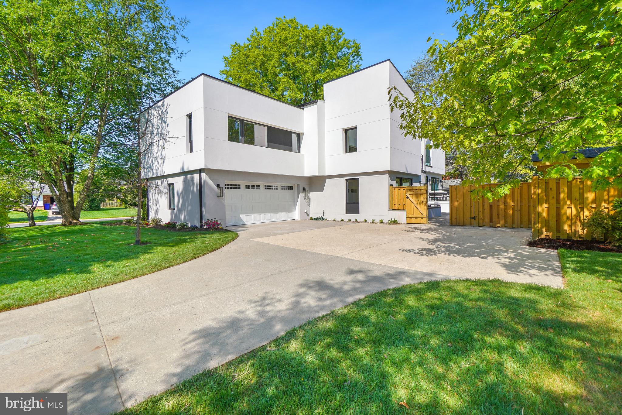 KENWOOD PARK - Residential