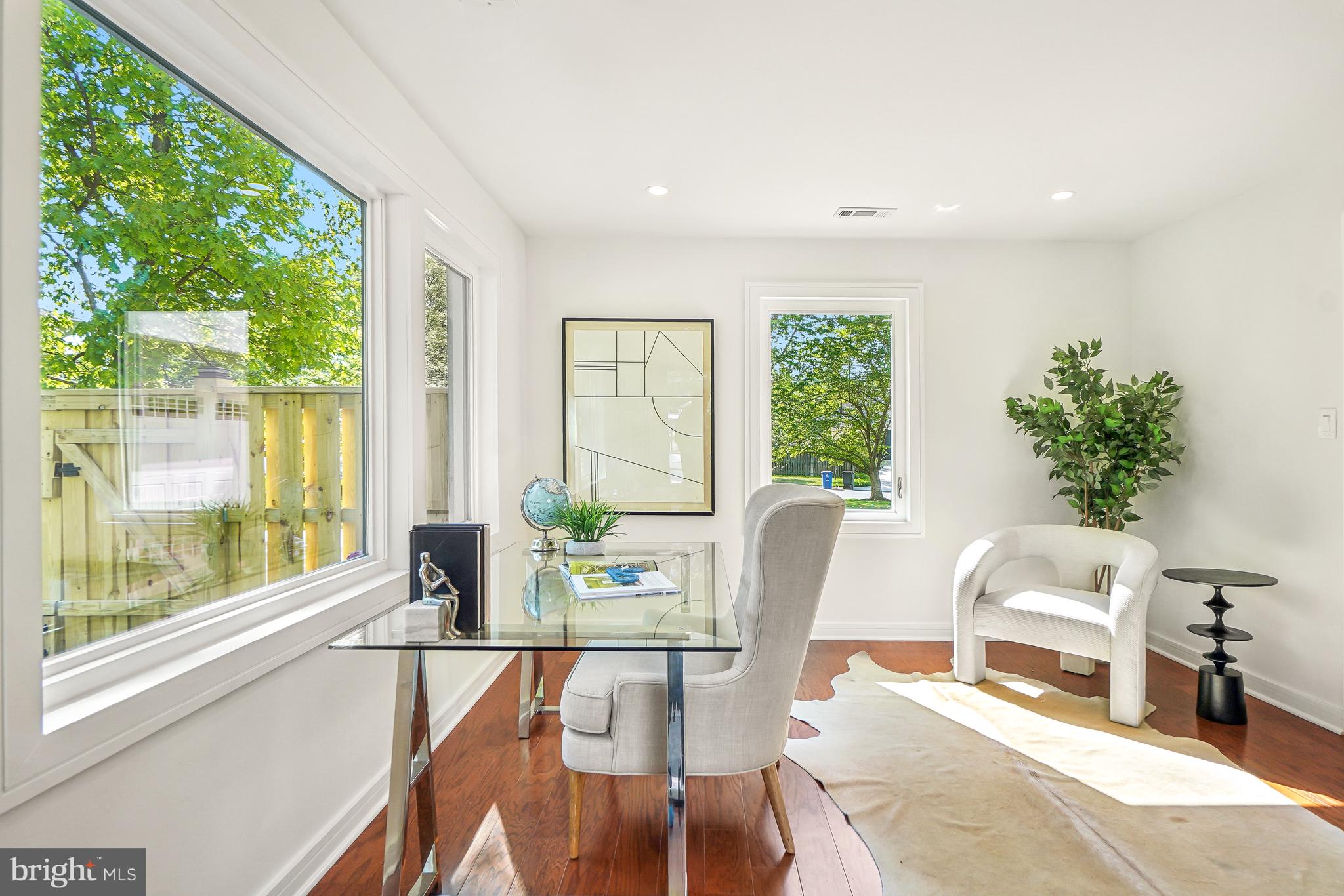 KENWOOD PARK - Residential
