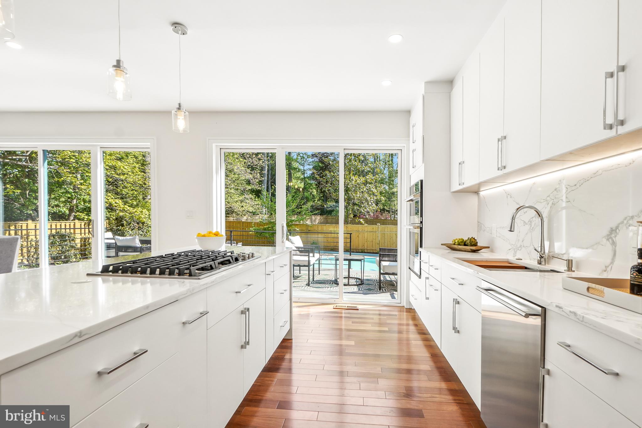 KENWOOD PARK - Residential