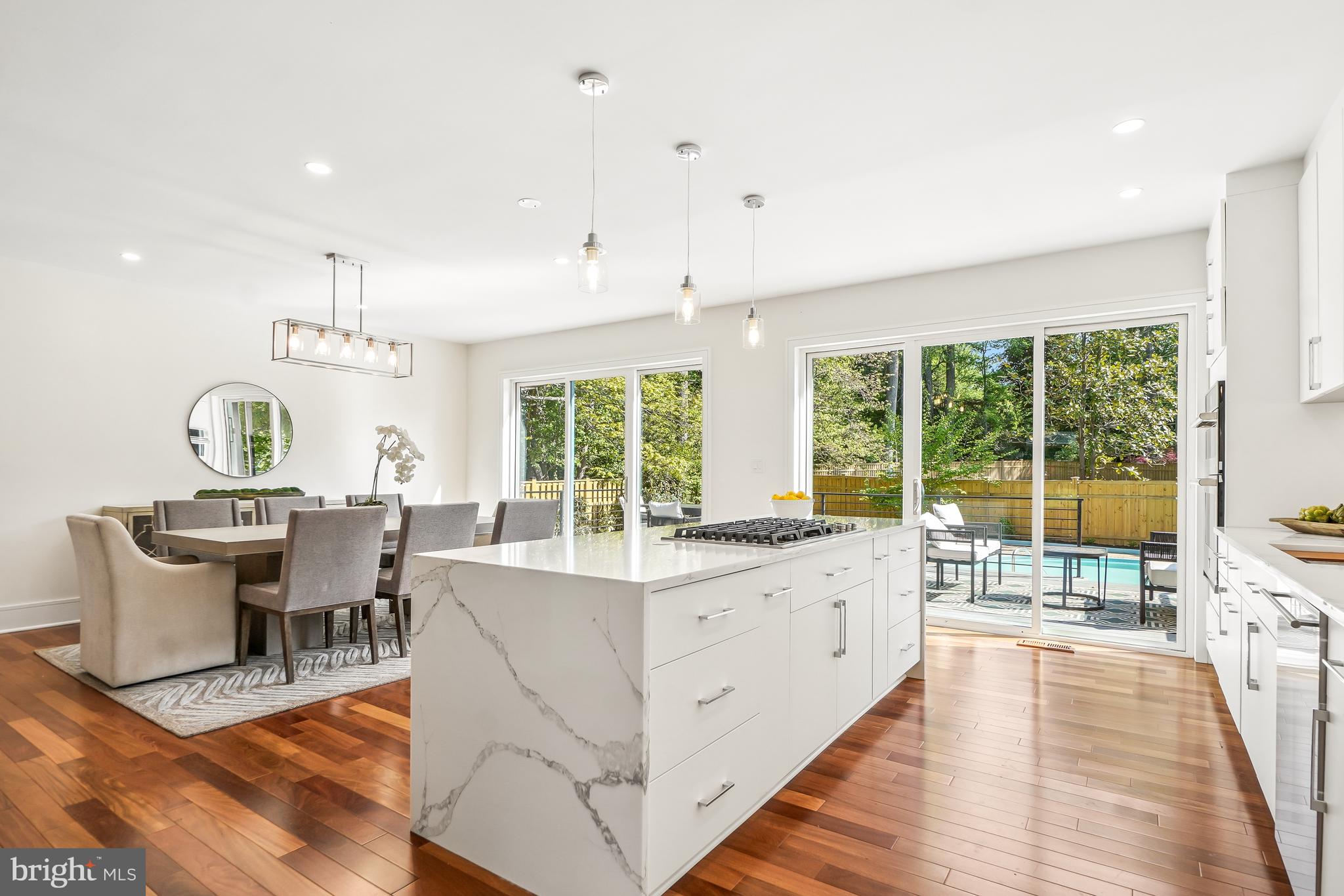 KENWOOD PARK - Residential