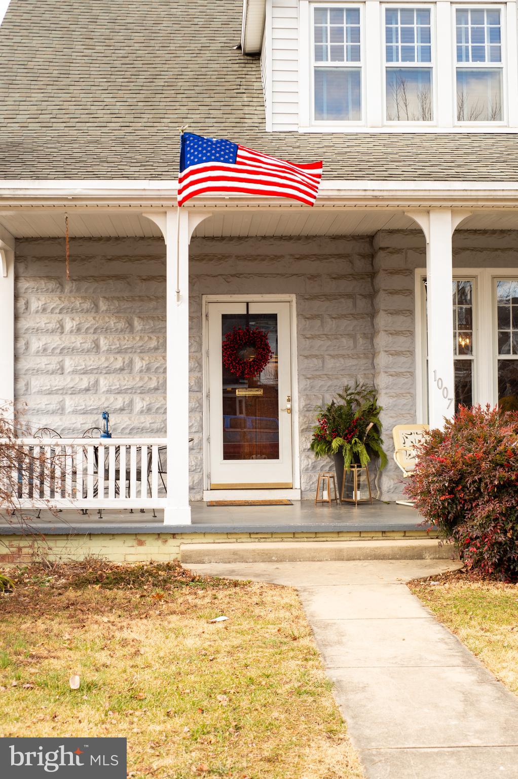 NORTH END - Residential