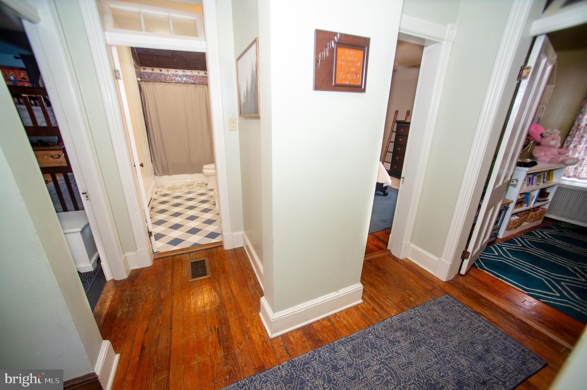 NORTH END - Residential