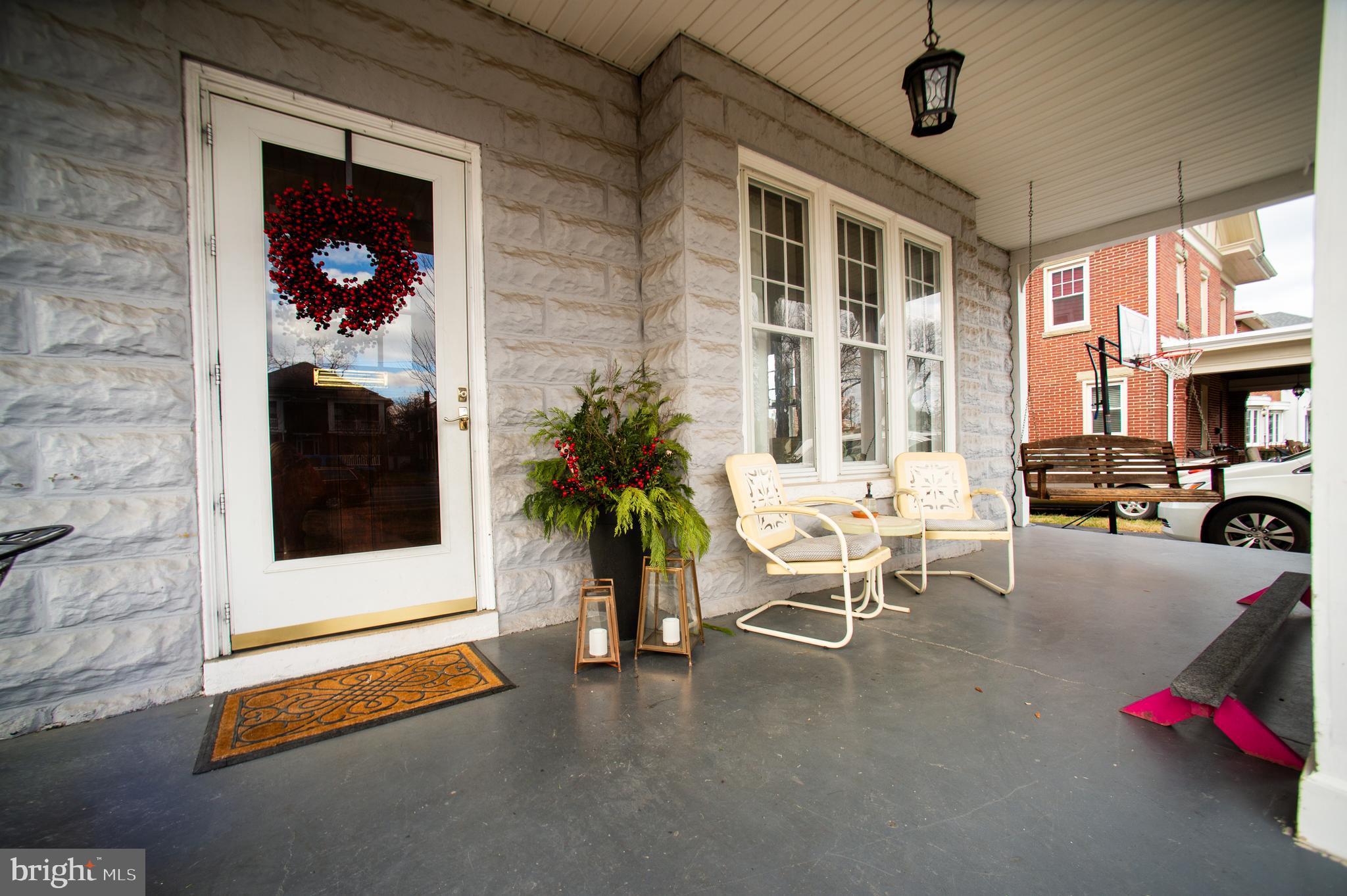 NORTH END - Residential