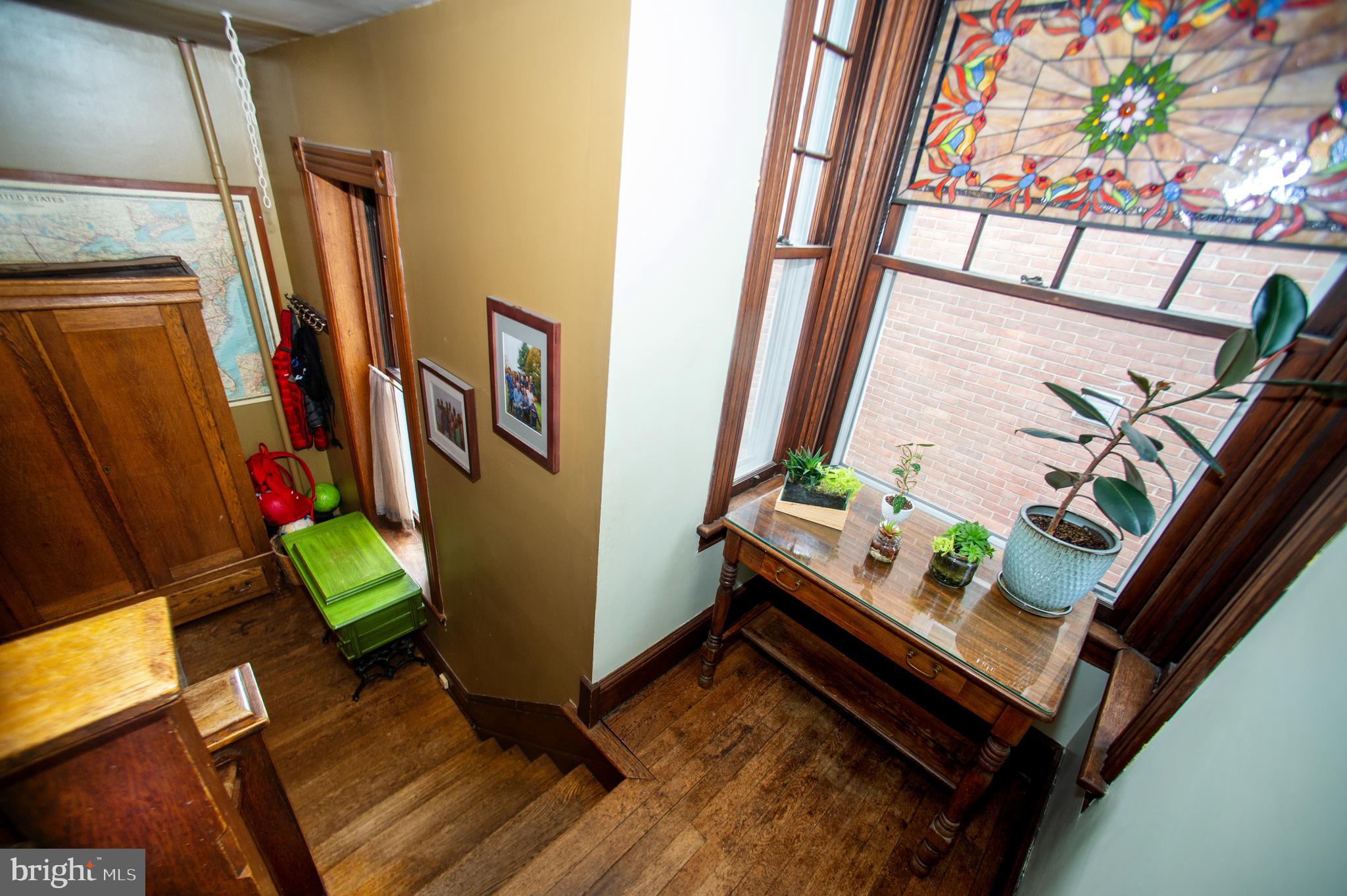 NORTH END - Residential