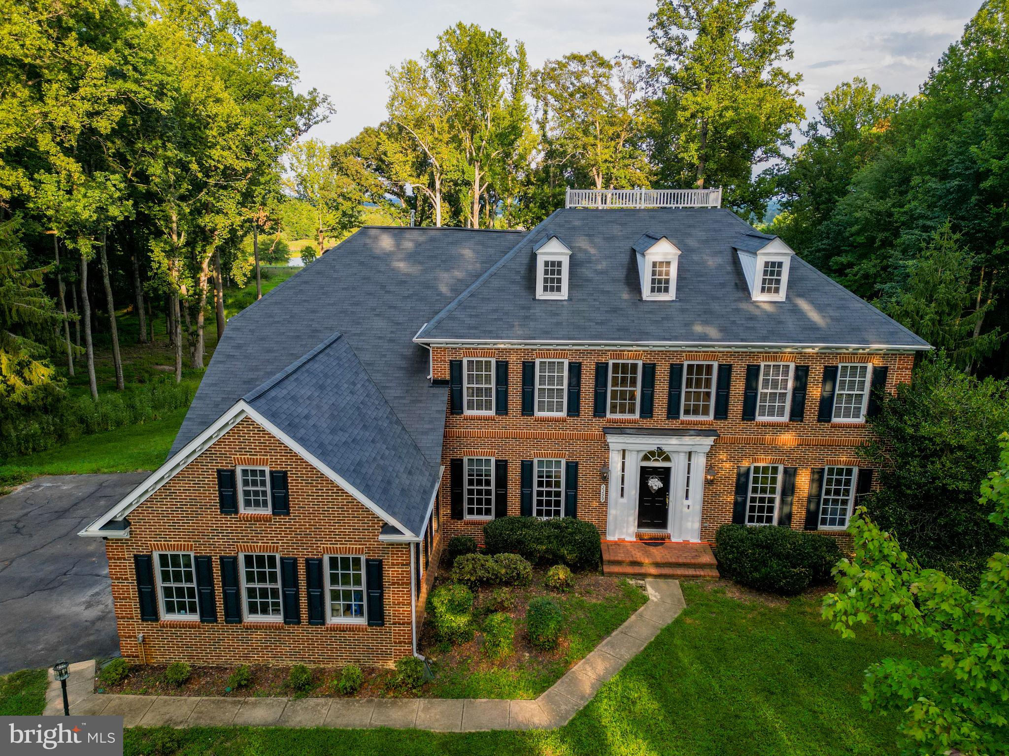 2299 MOUNTAIN ROAD