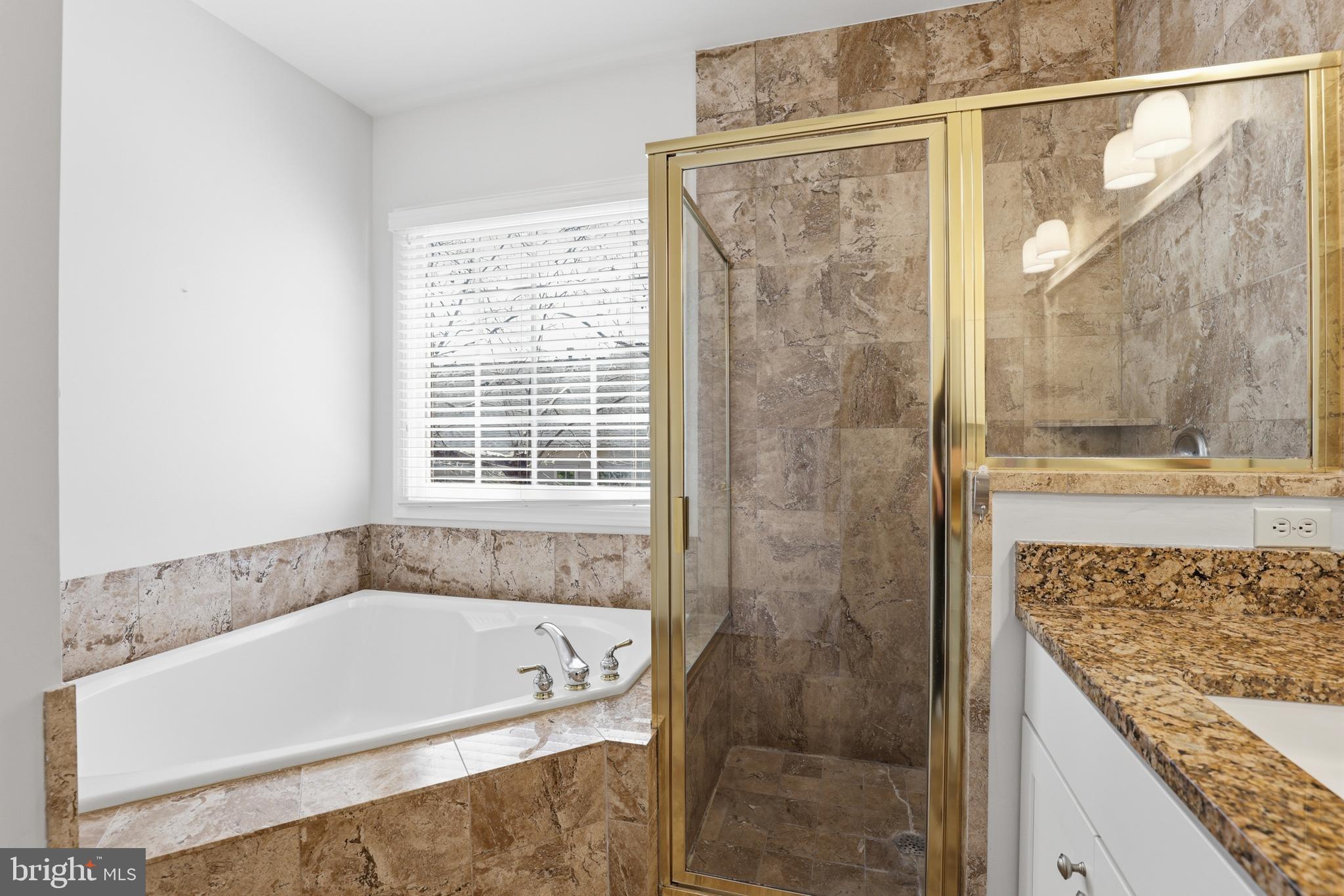 POTOMAC FALLS - Residential