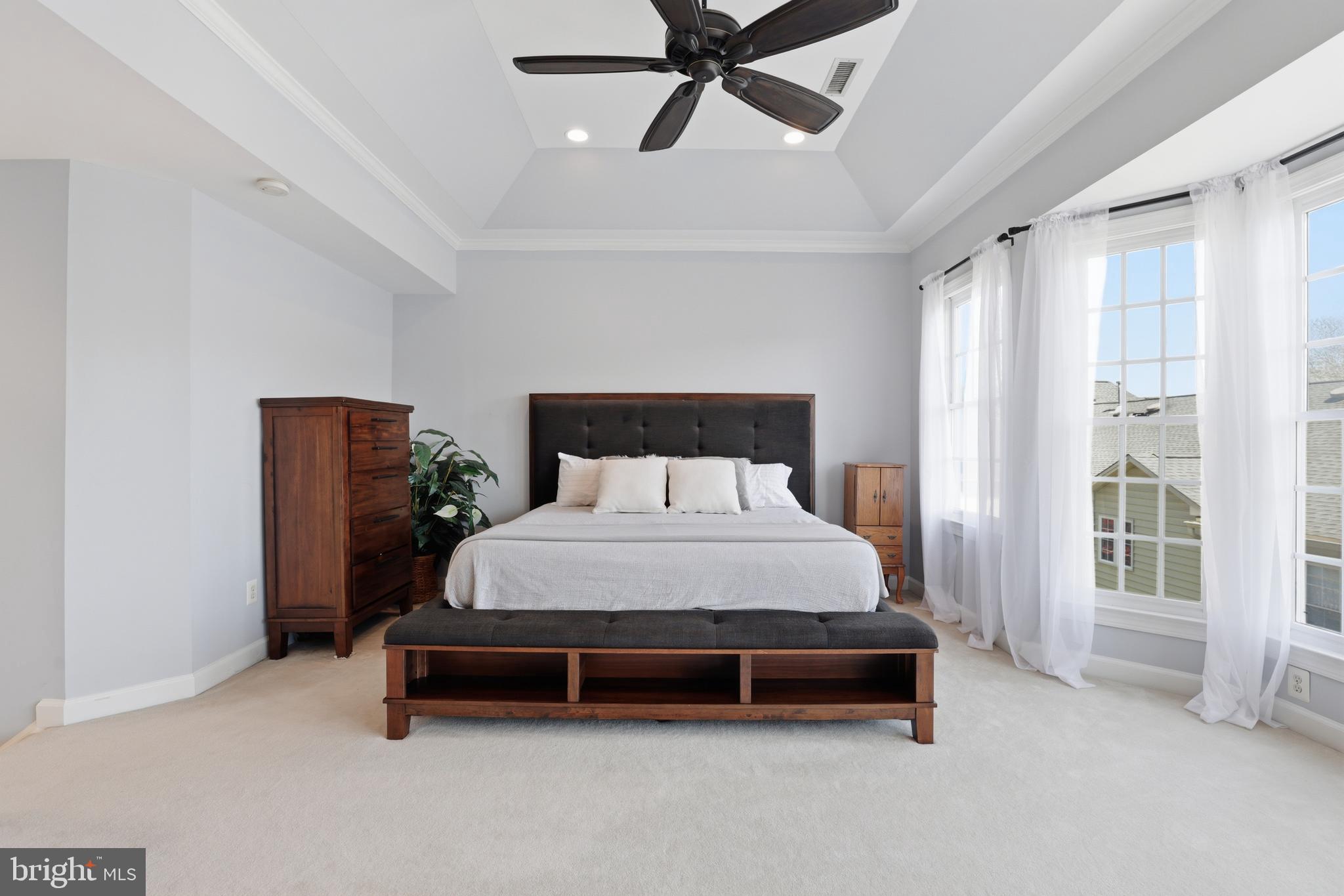 POTOMAC FALLS - Residential