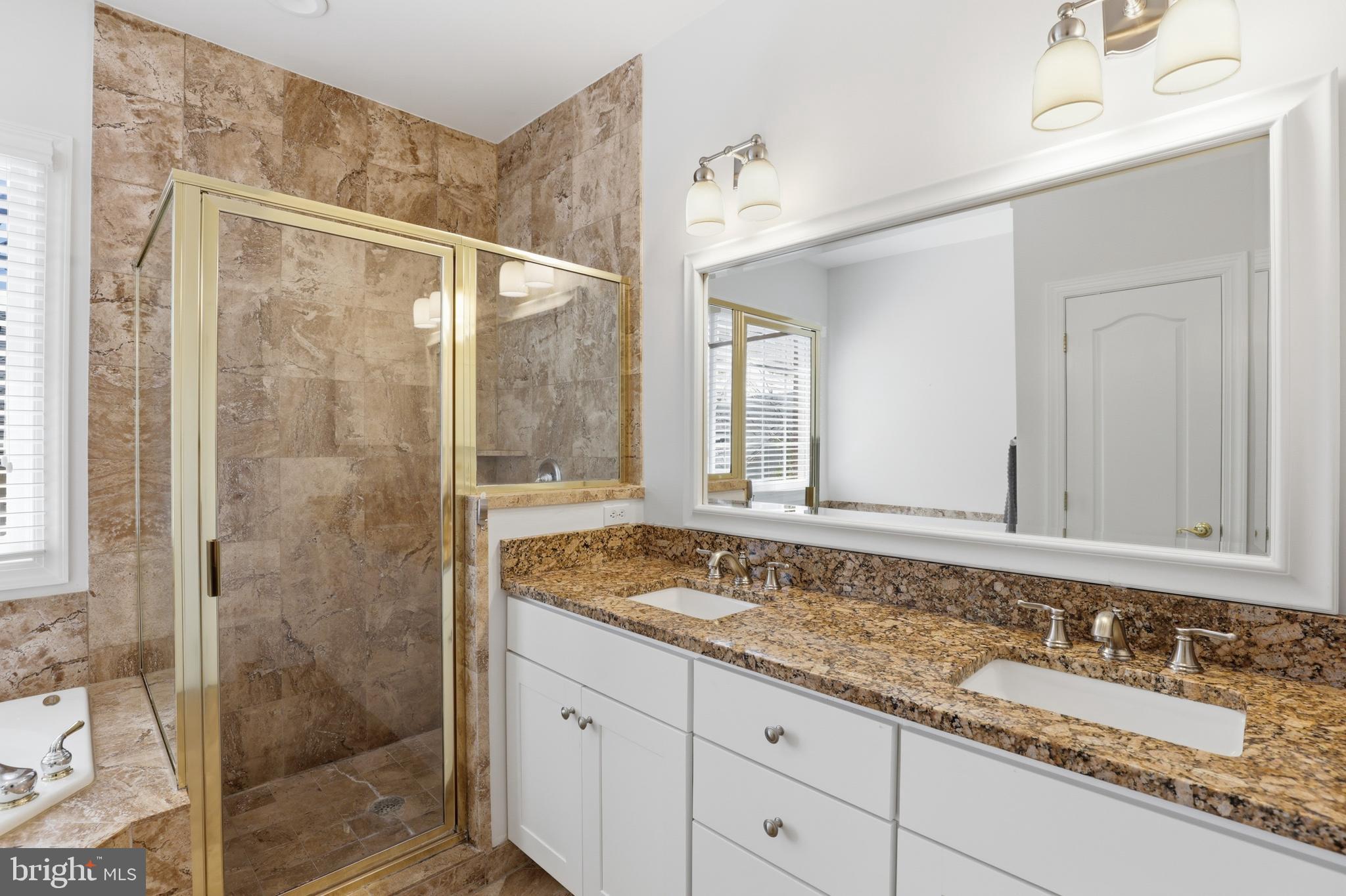 POTOMAC FALLS - Residential