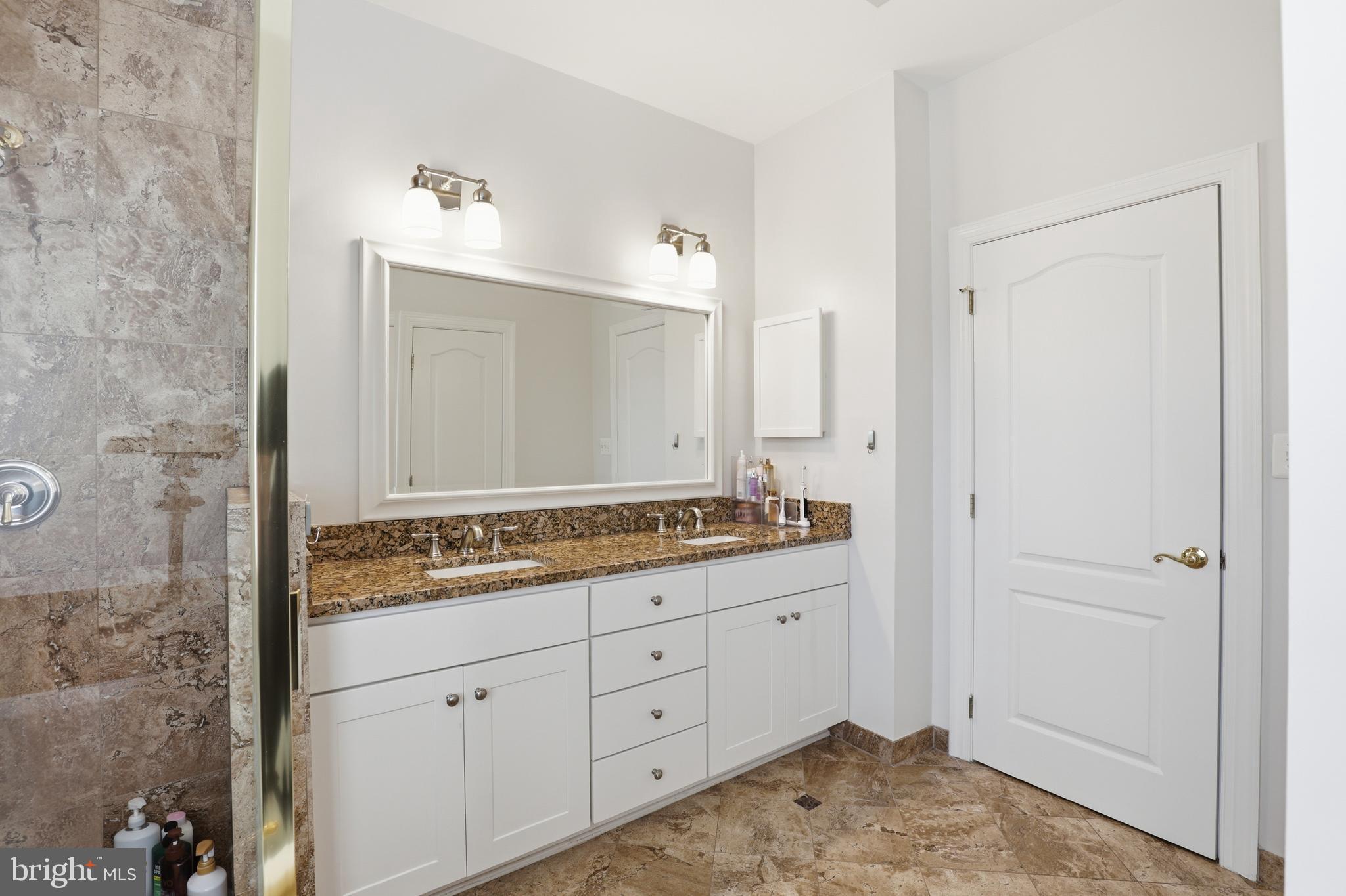 POTOMAC FALLS - Residential