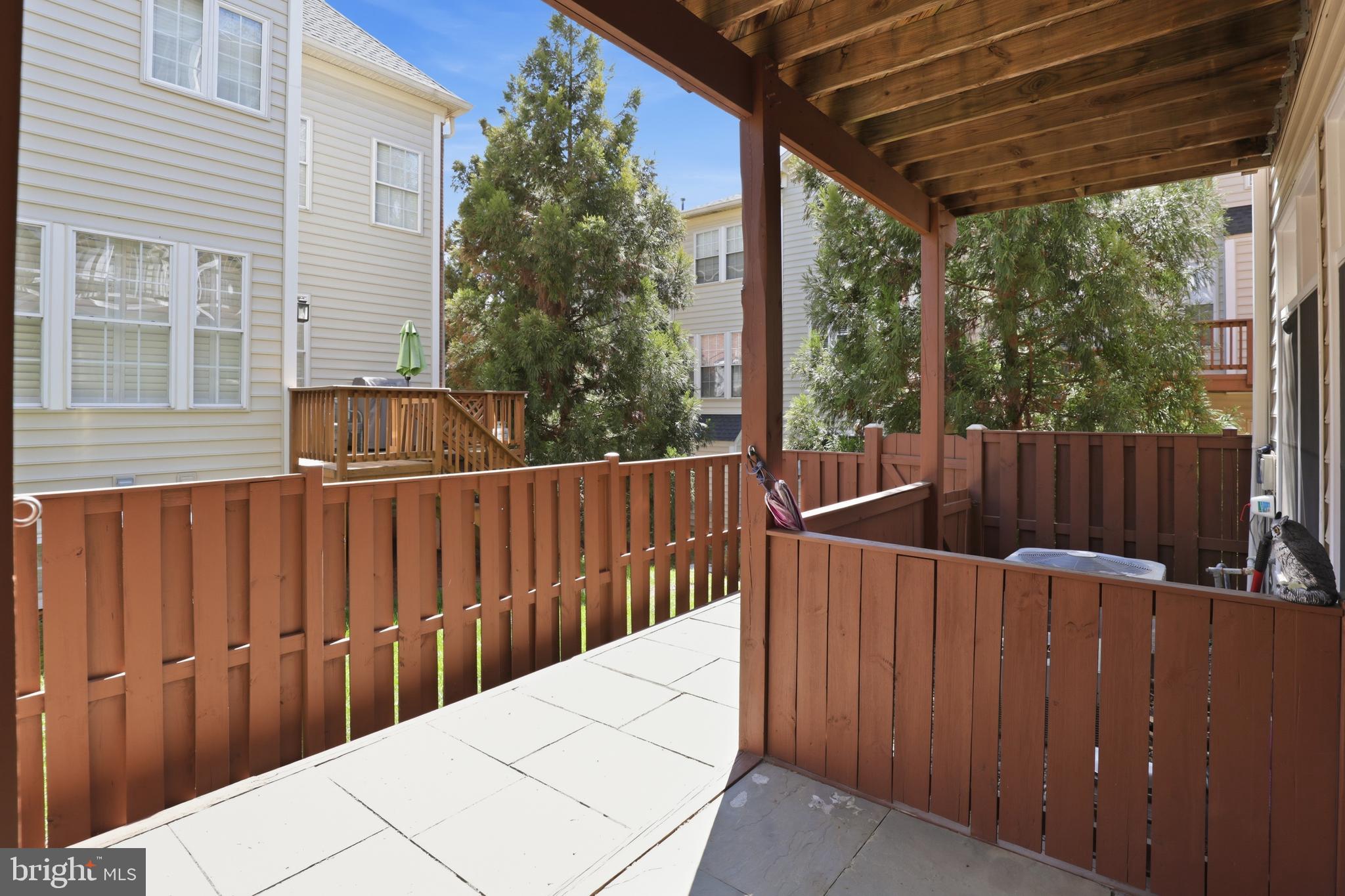 POTOMAC FALLS - Residential