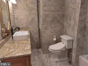 OLD CITY - Residential