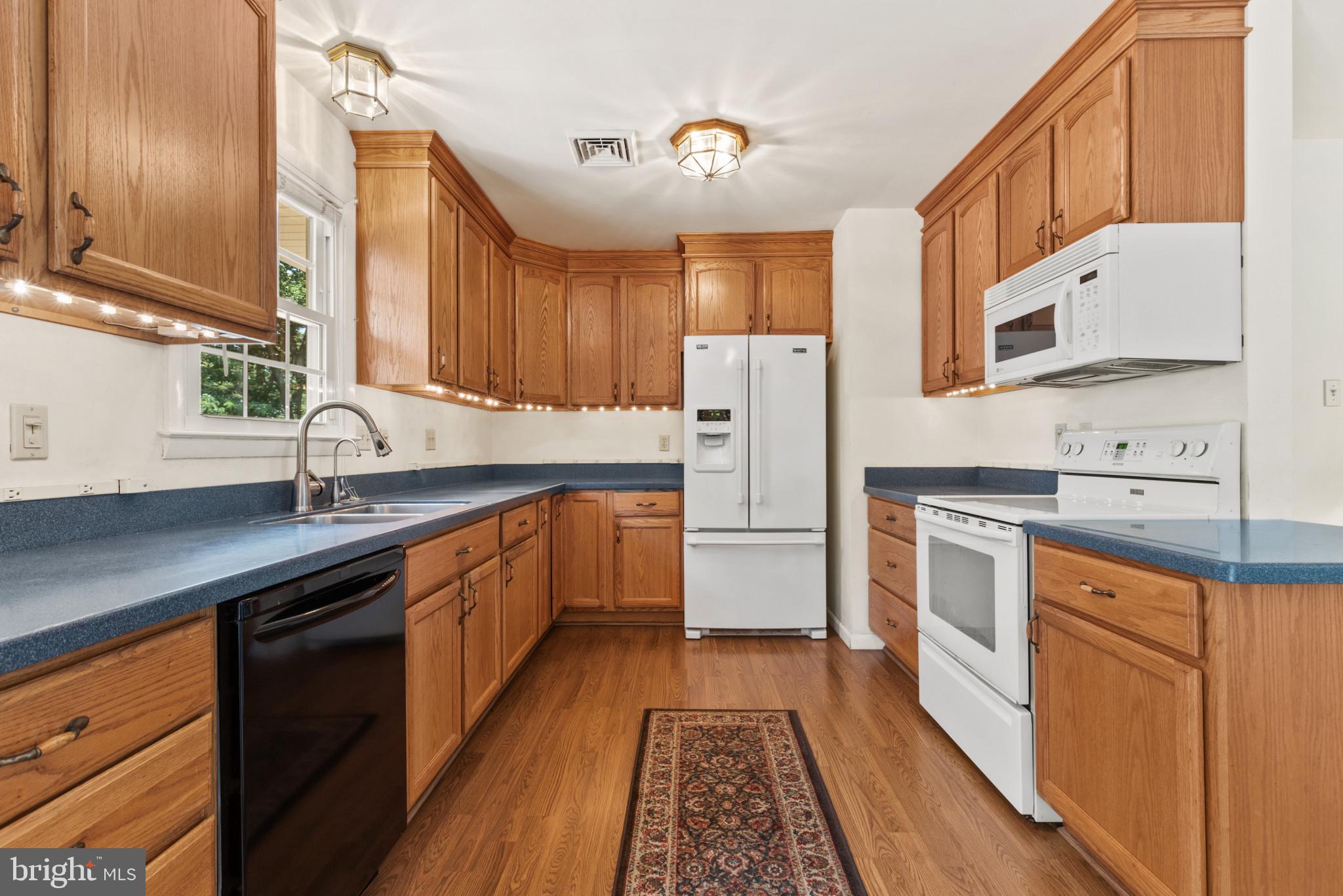 CAPE ST CLAIRE - Residential