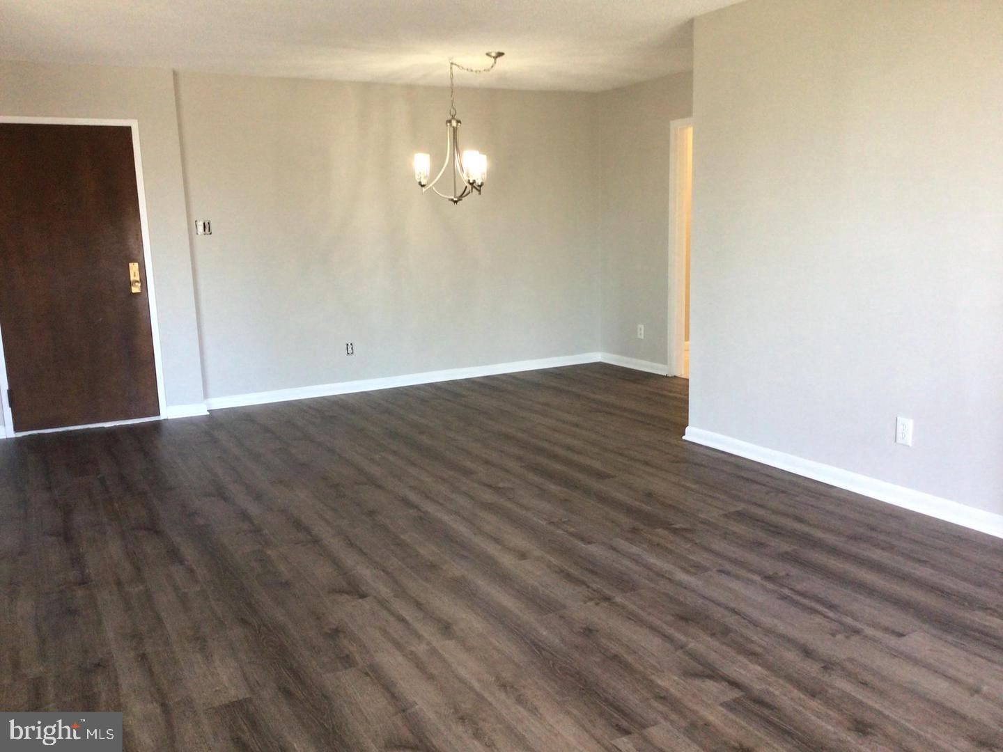 WESTLAKE PARK - Residential Lease