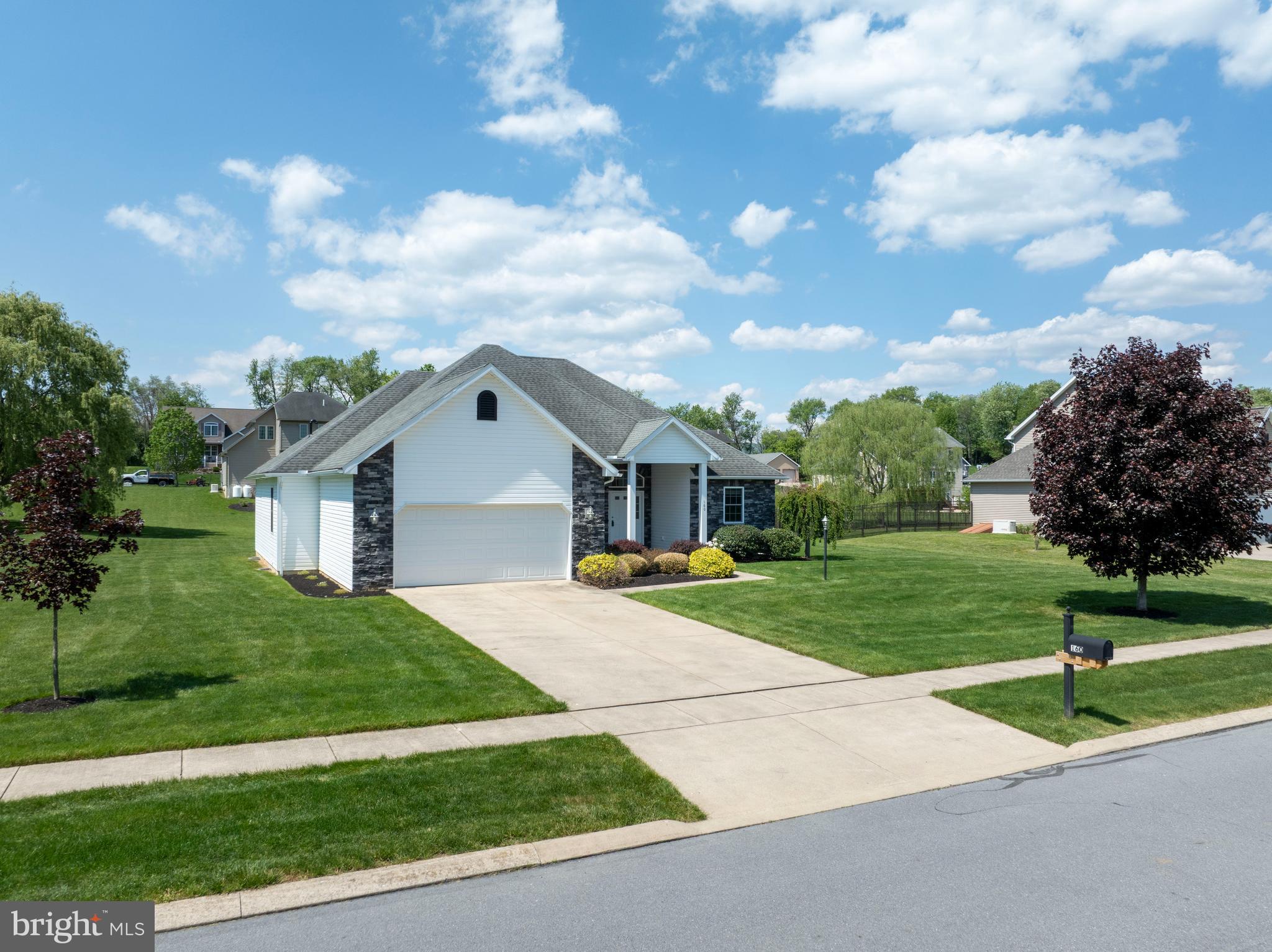 GROVE PARK - Residential