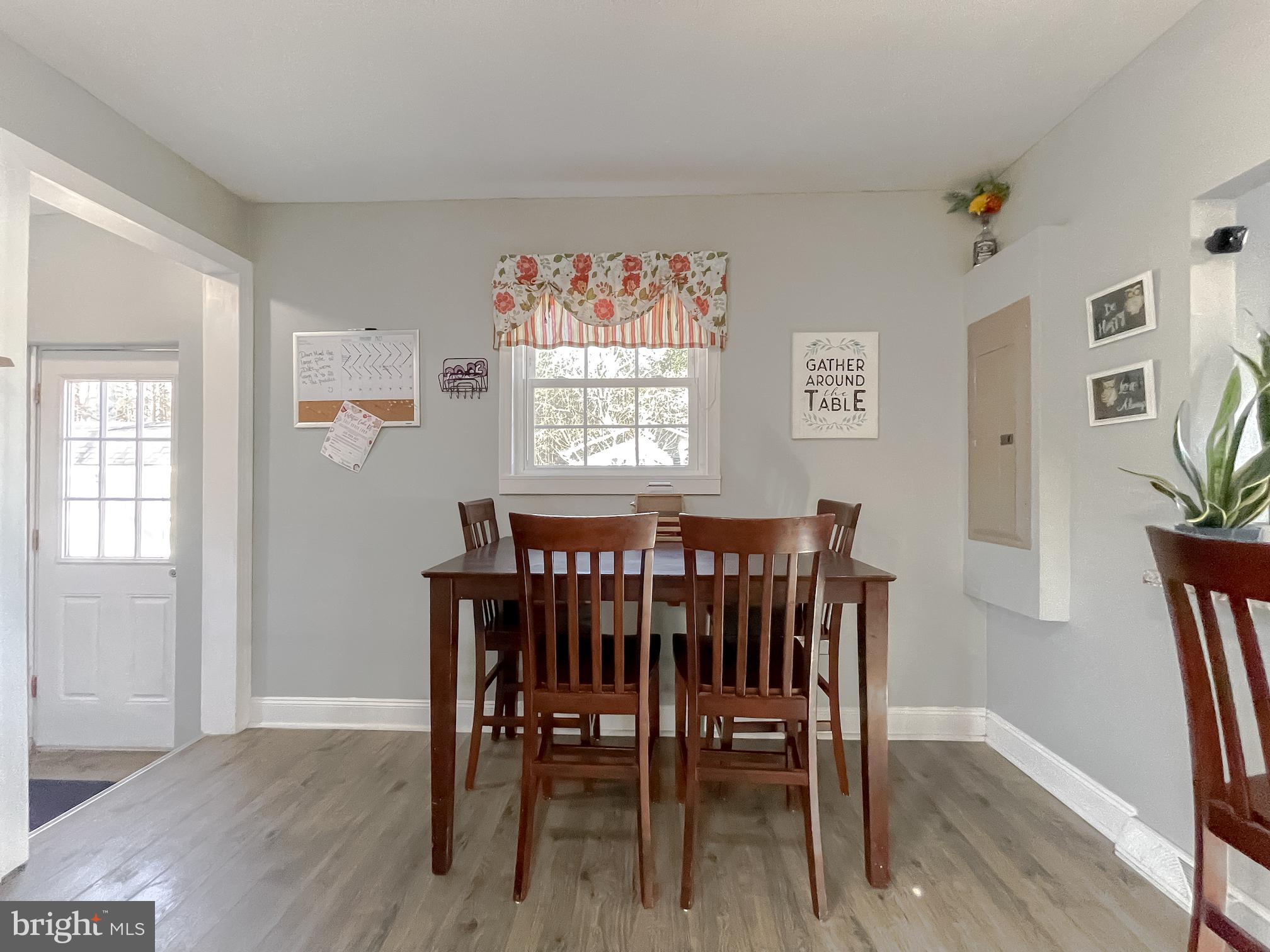 KING KENNEDY ESTATES - Residential