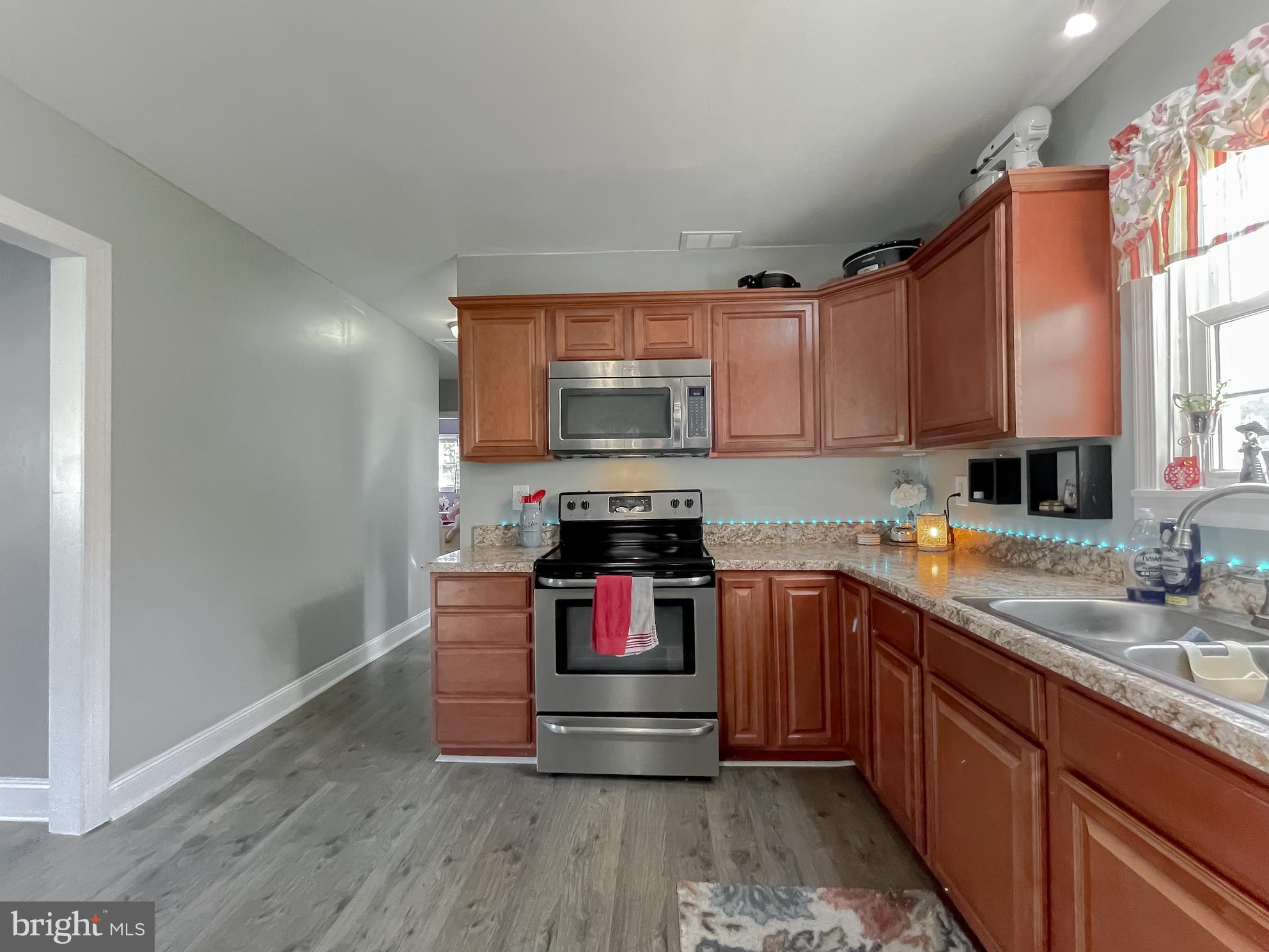 KING KENNEDY ESTATES - Residential