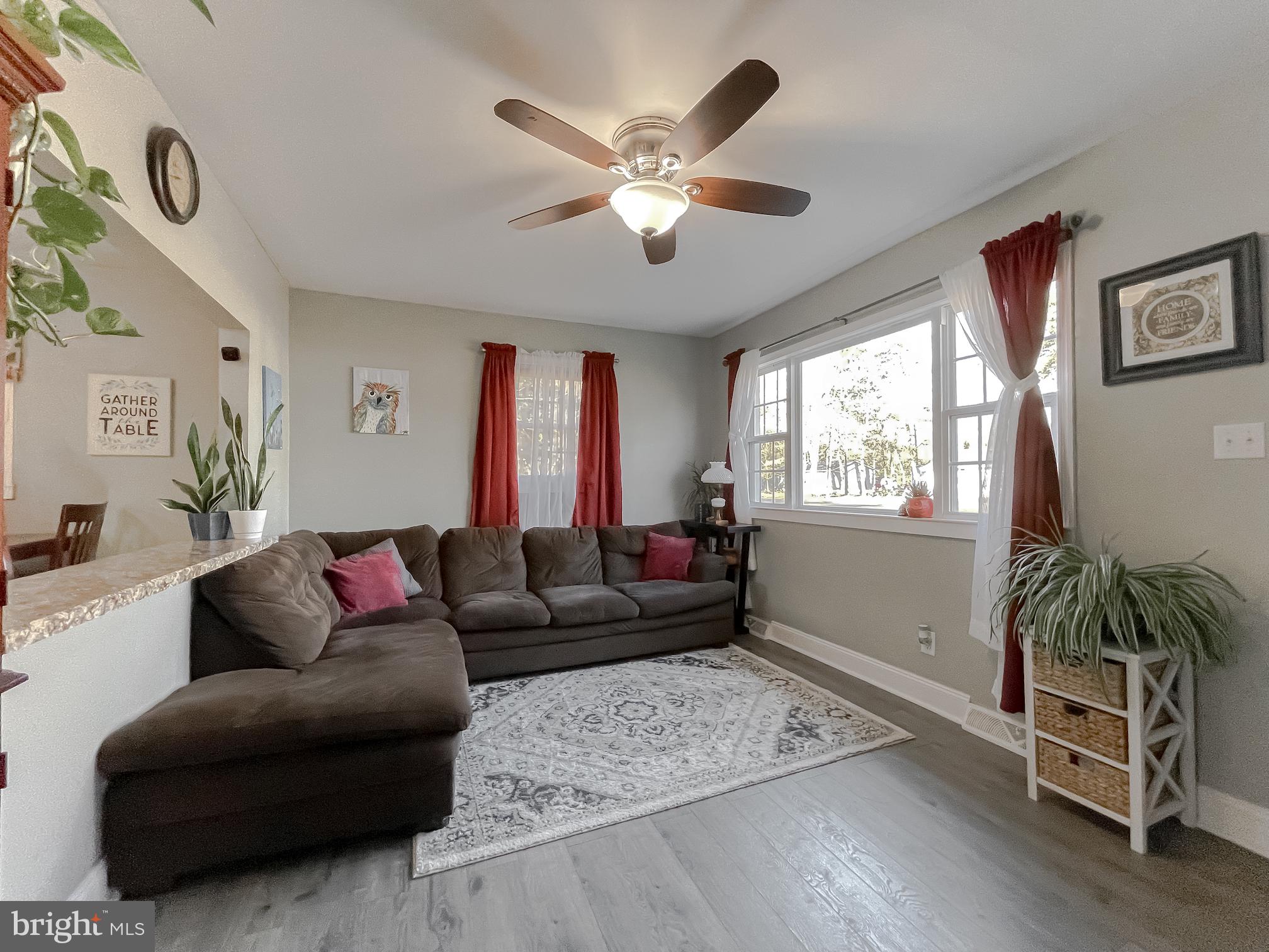 KING KENNEDY ESTATES - Residential